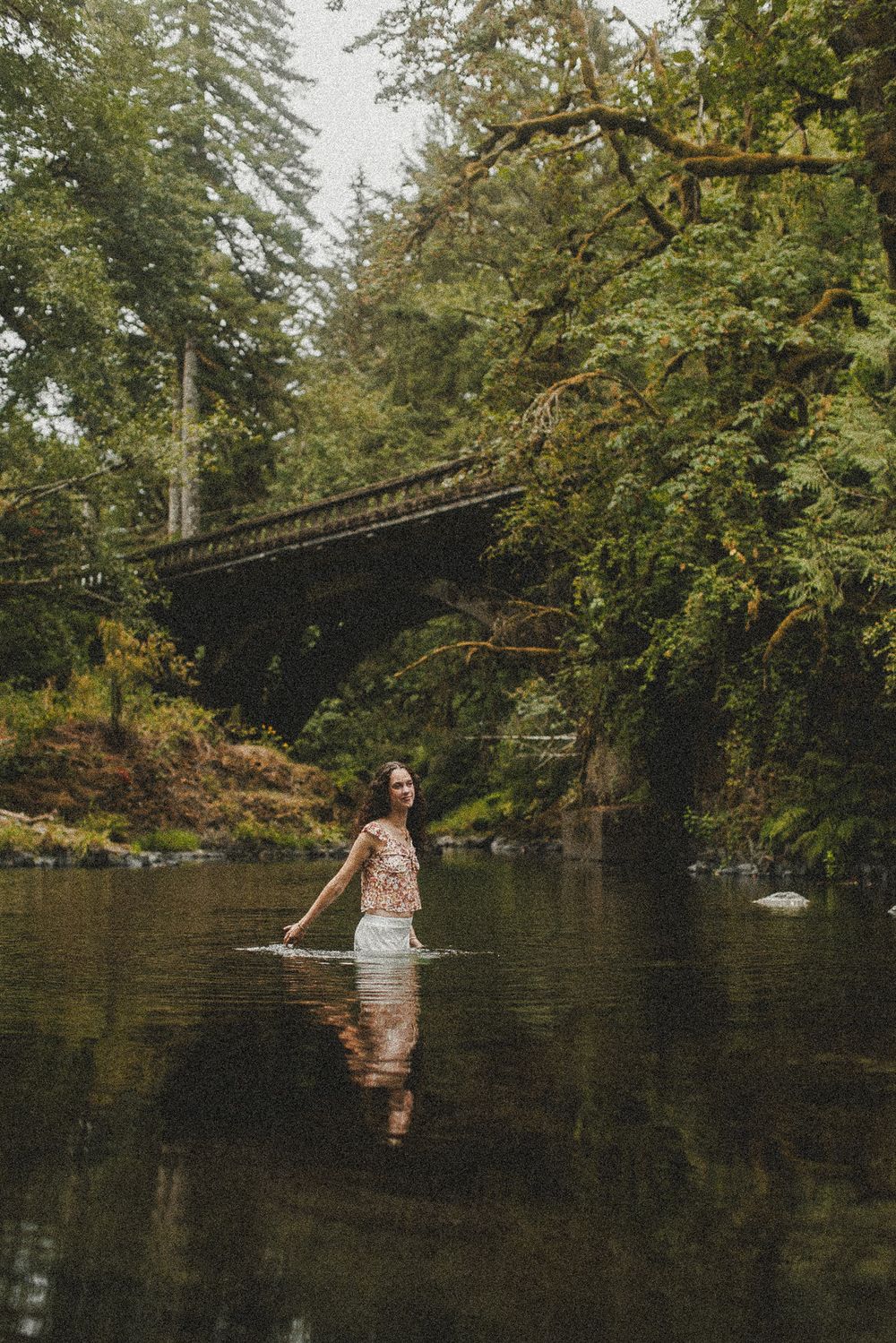 oregon senior photographers, oregon river senior photographers, portland senior photographer, Senior pictures Beaverton,