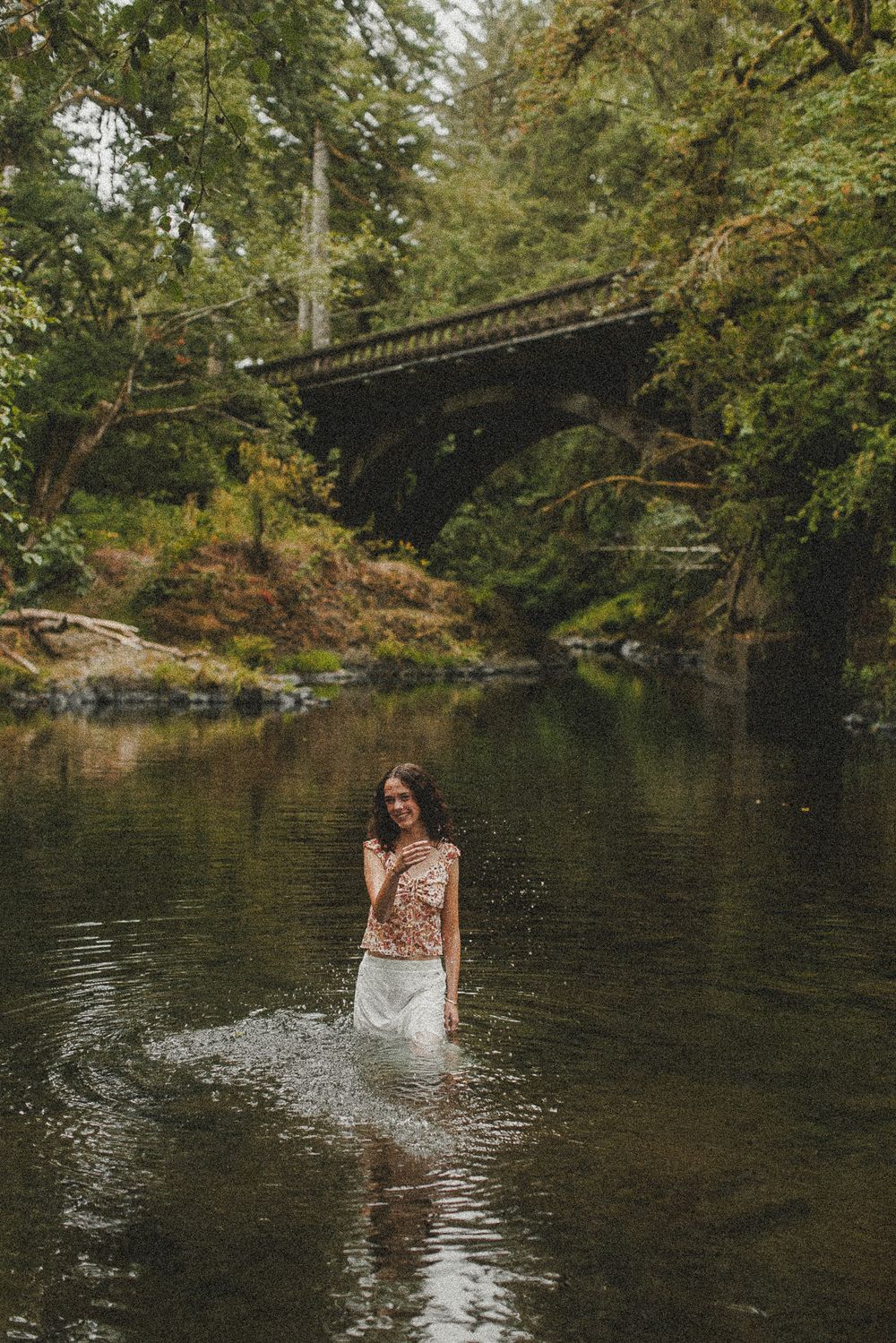 oregon senior photographers, oregon river senior photographers, portland senior photographer, Senior pictures Beaverton,