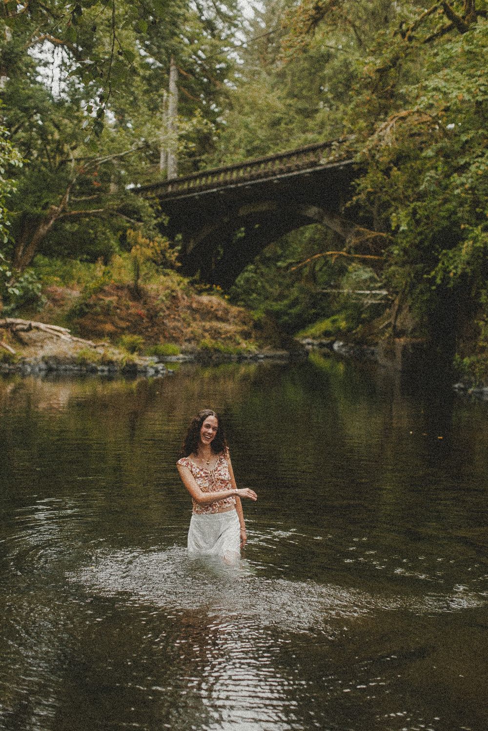 oregon senior photographers, oregon river senior photographers, portland senior photographer, Senior pictures Beaverton,