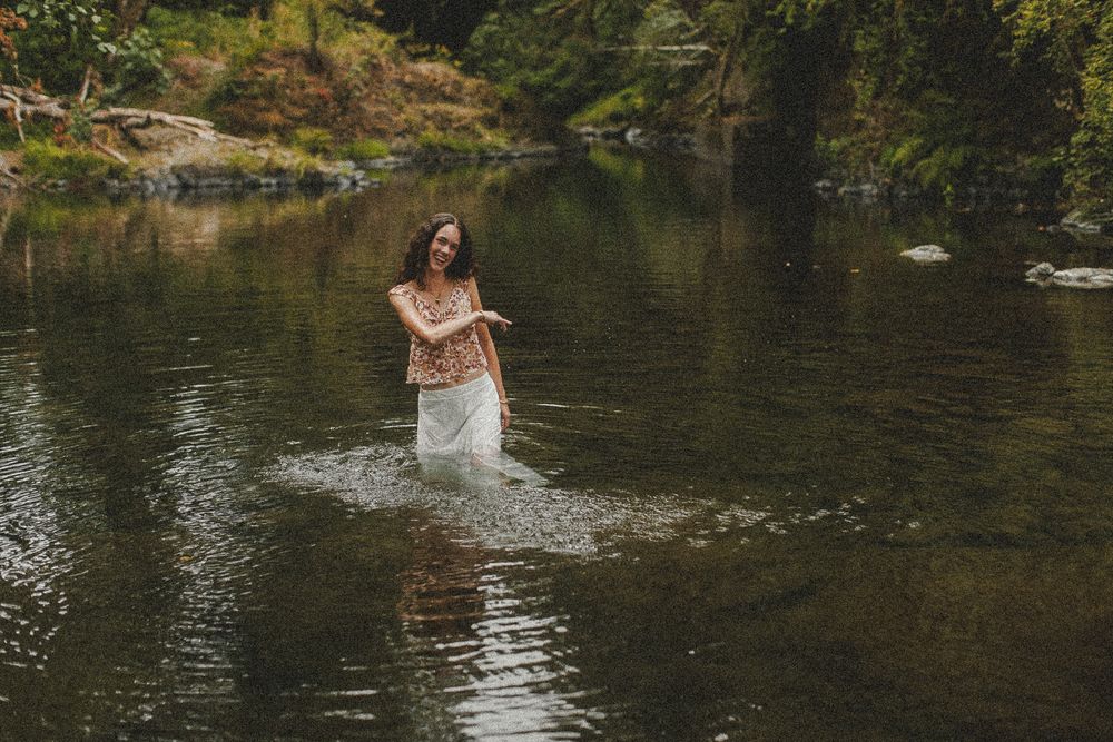 oregon senior photographers, oregon river senior photographers, portland senior photographer, Senior pictures Beaverton,