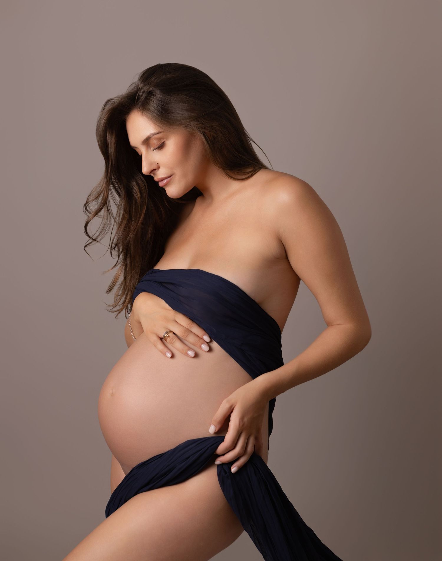 maternity photo shoot in my solihull studio