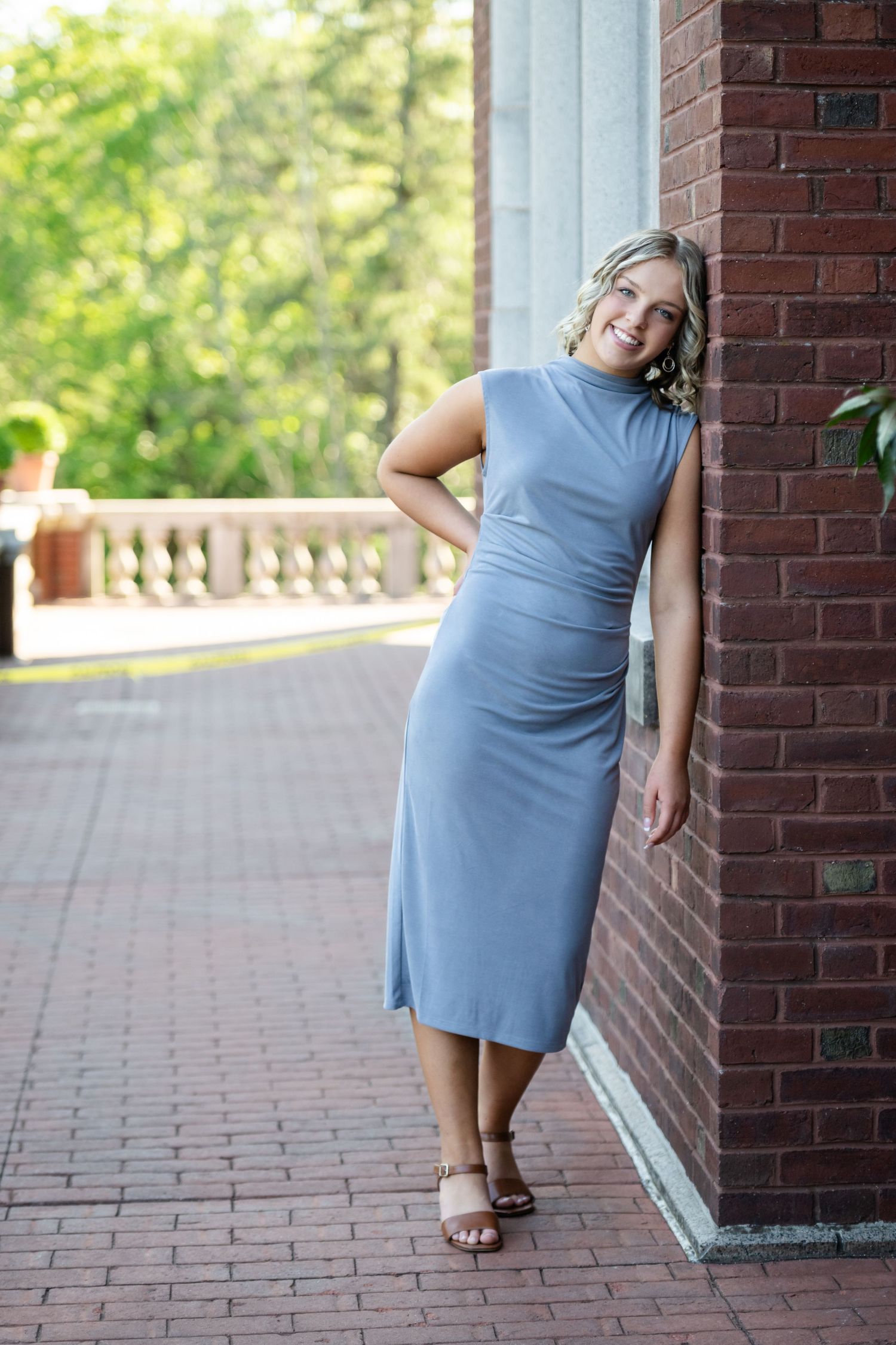 senior grad photos Glensheen Mansion Duluth MN, senior grad photographer
