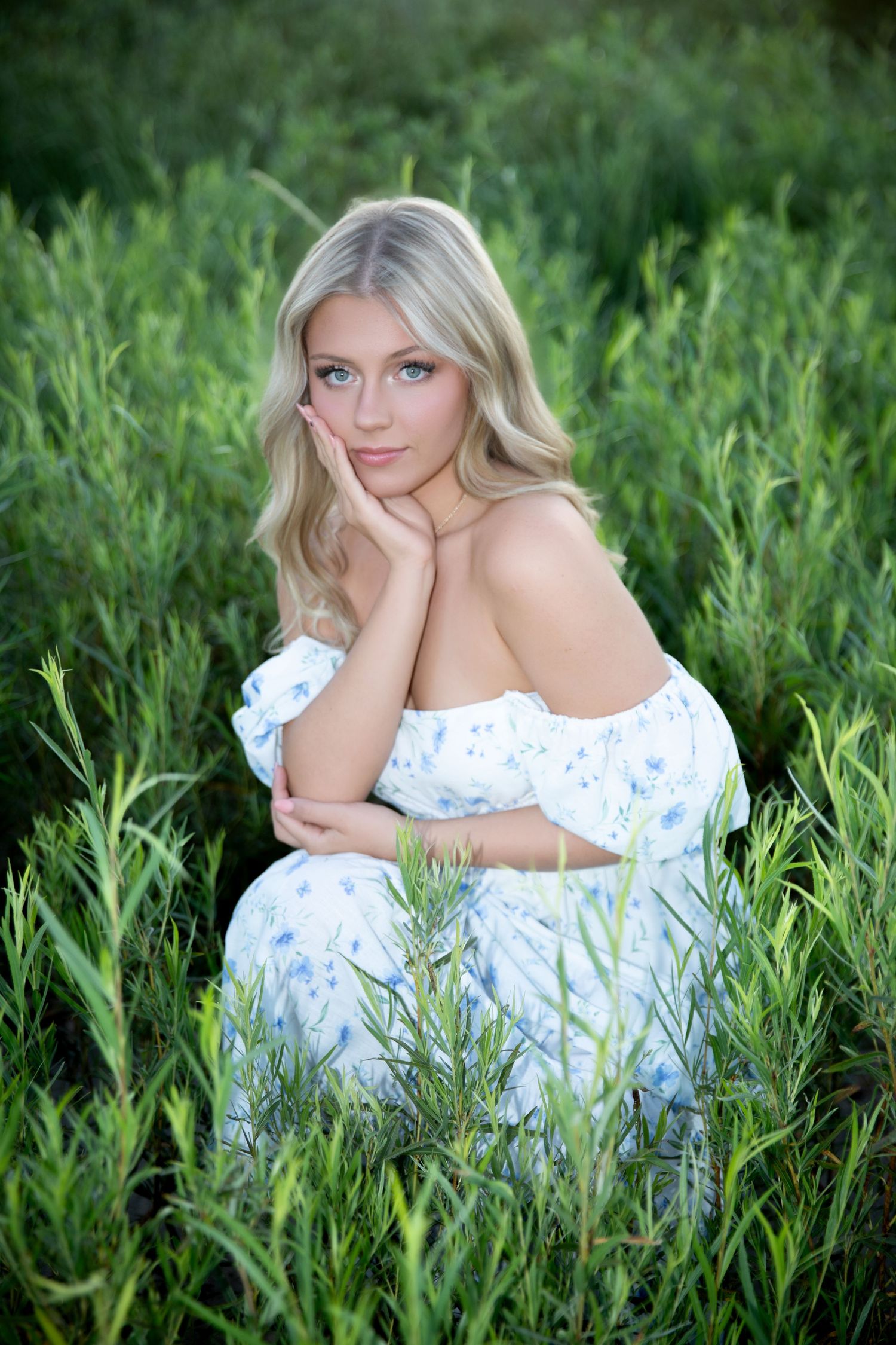 Professional Photographer Janesville Wisconsin Senior Portraits Craig Parker and Surrounding areas
Jessica Roth Photography