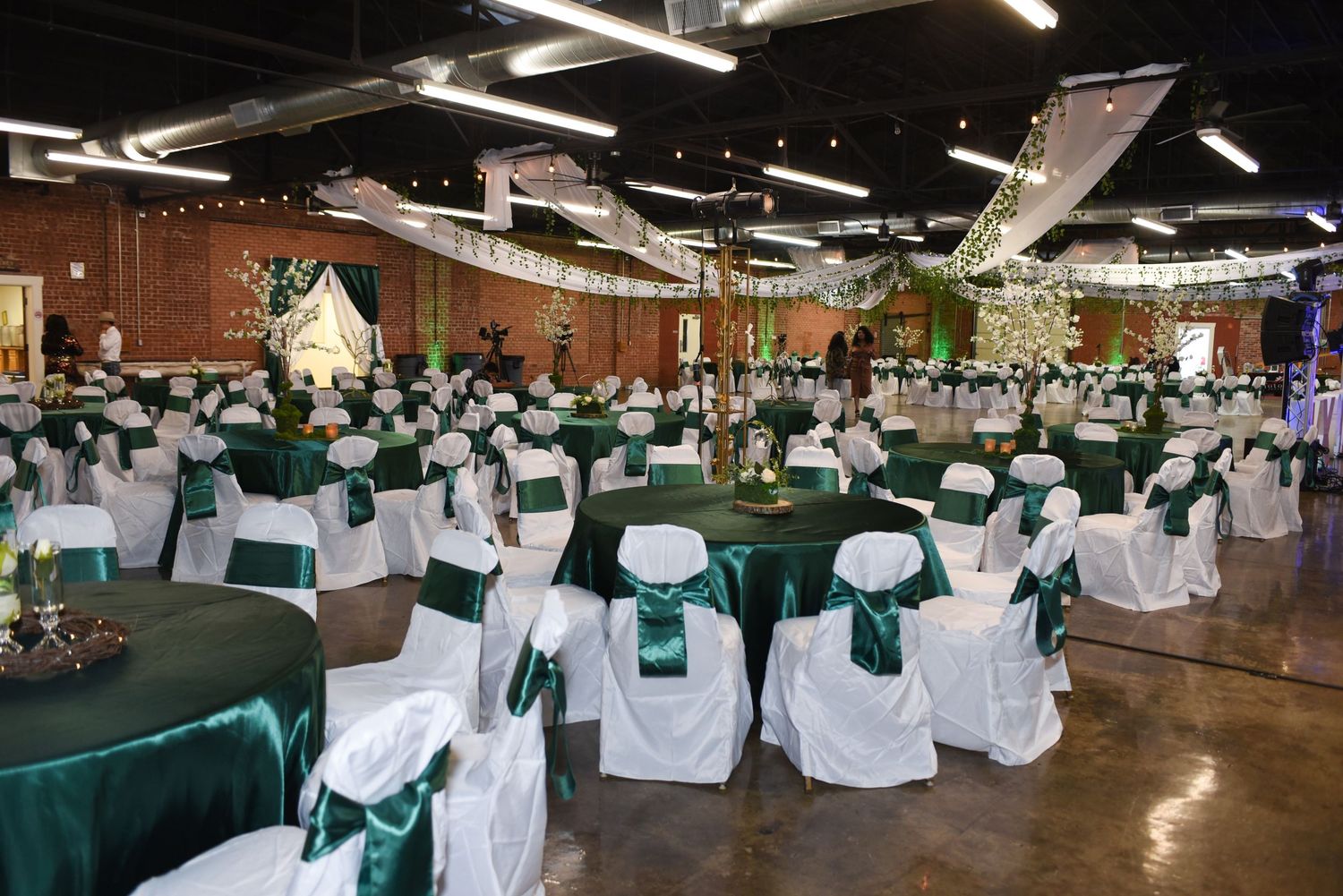 All Inclusive Quinceanera venues quince decor quince dallas quince photographers quince photography packages DFW's Best Quince Photographers