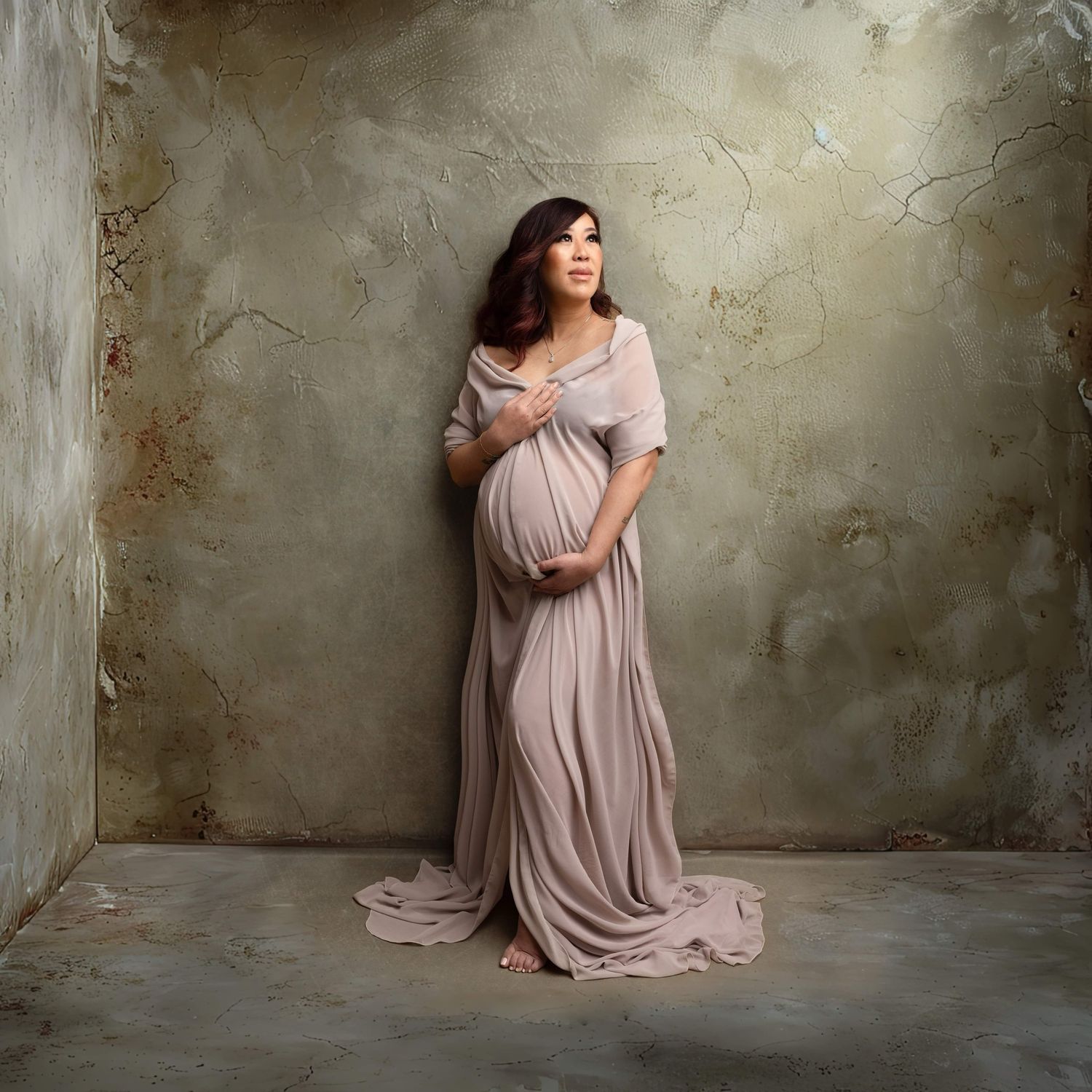 pink Dres. Maternity photos Surrey Vancouver Elizabeth Lang Photography