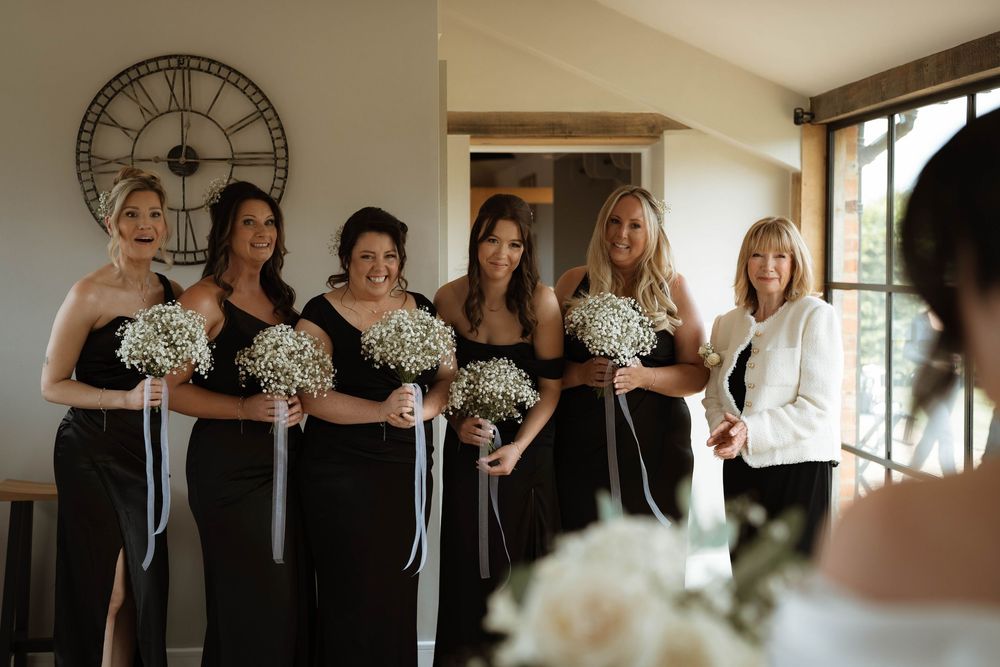 bridal reveal with bridesmaids at Primrose Hill farm Wedding- Photo by Primrose Hill Farm Wedding Photographer, Olivia J Morgan Photography