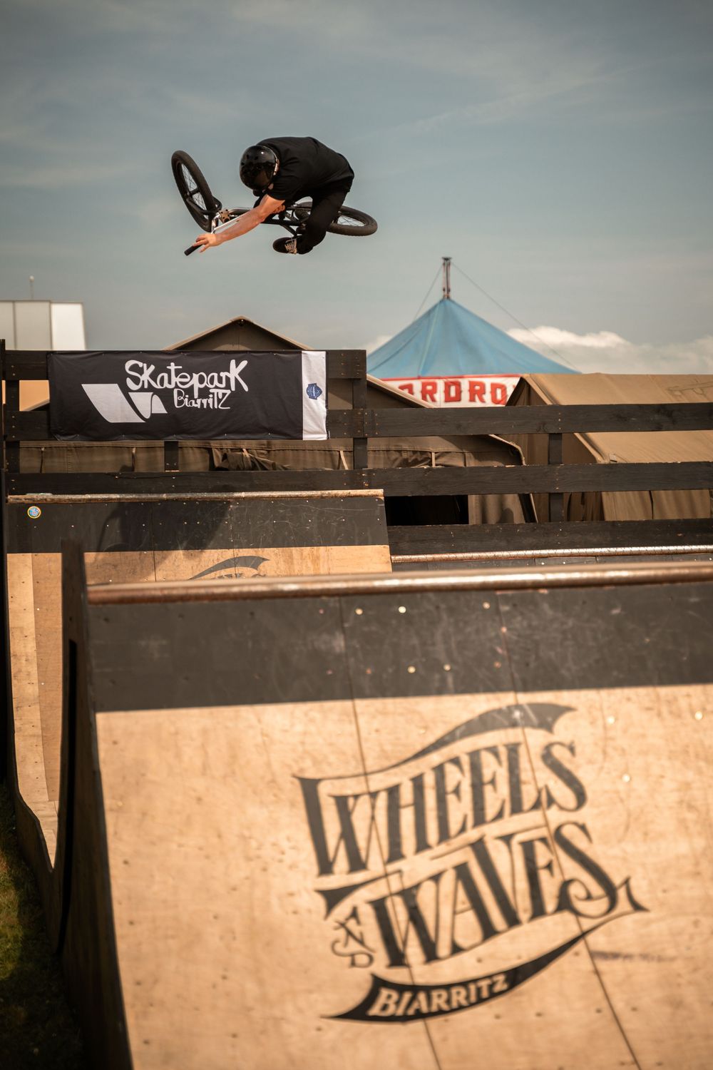 Les riders bmx de la team Harley-Davidson