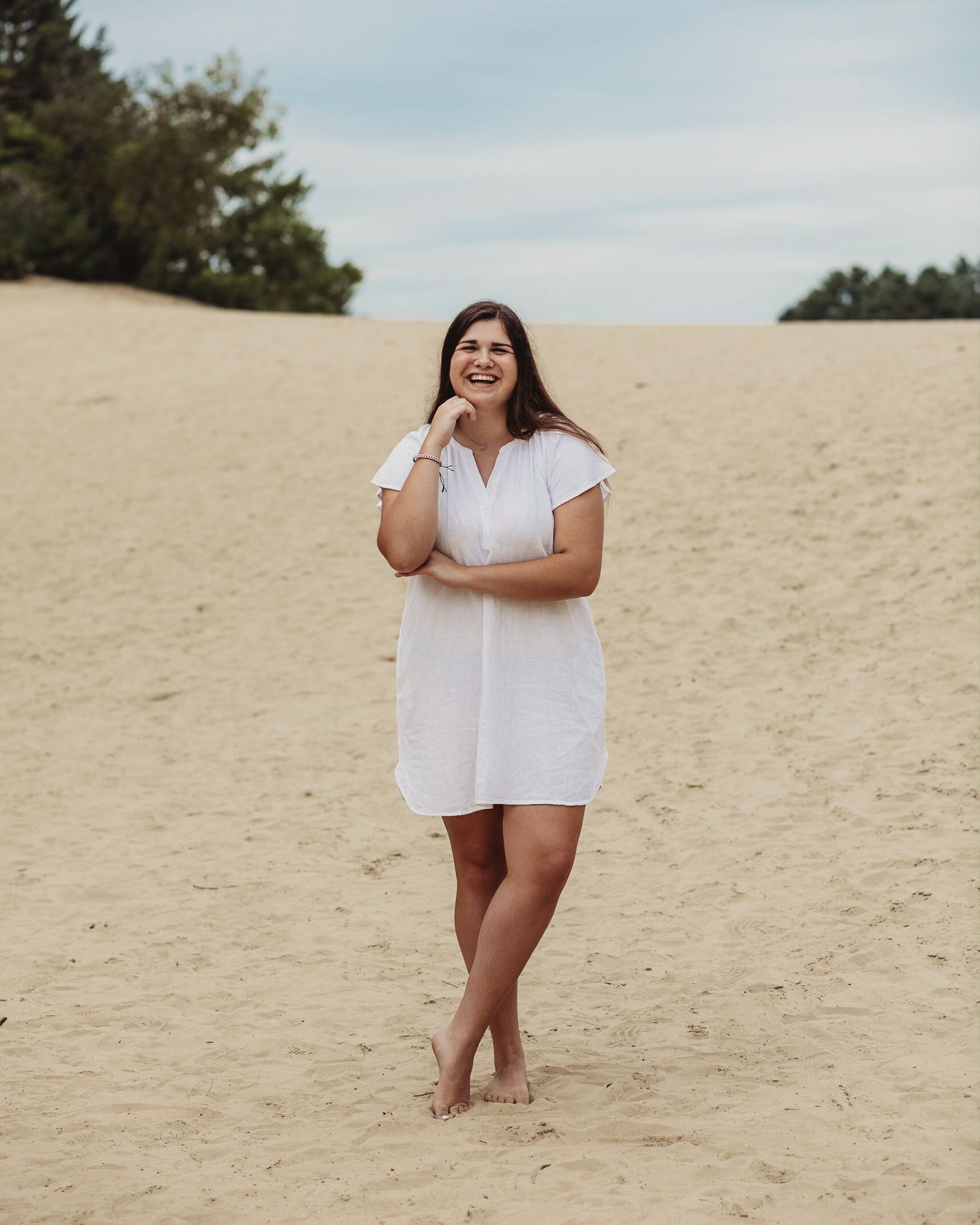 Professional photo of a girl on the beach