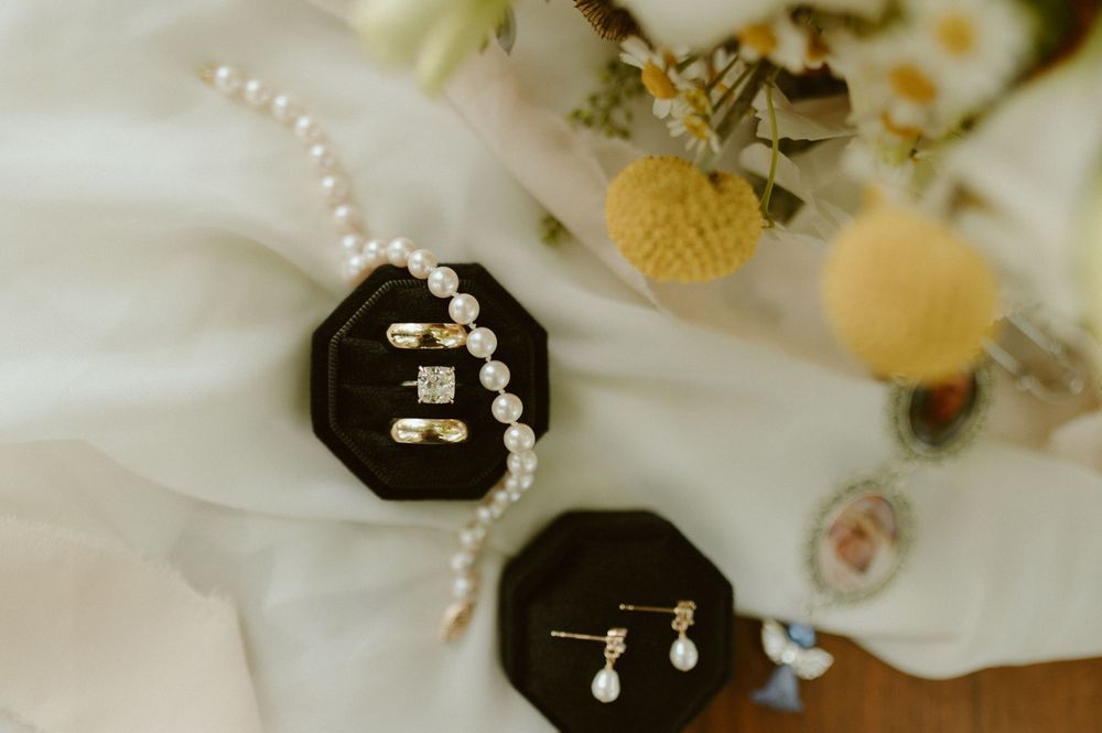 Minnesota Wedding Photographer, Romantic and Authentic Minnesota Photography, Minnesota Couple Photos | Rachel Marie Photography
