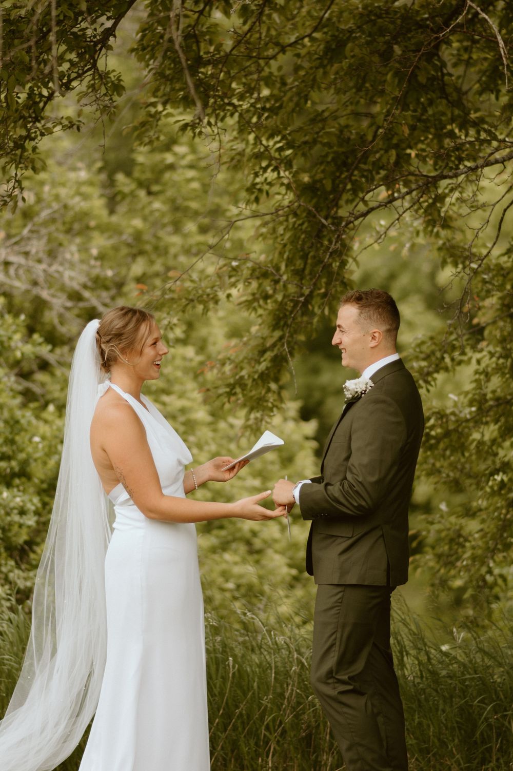 Minnesota Wedding Photographer, Romantic and Authentic Minnesota Photography, Minnesota Couple Photos | Rachel Marie Photography