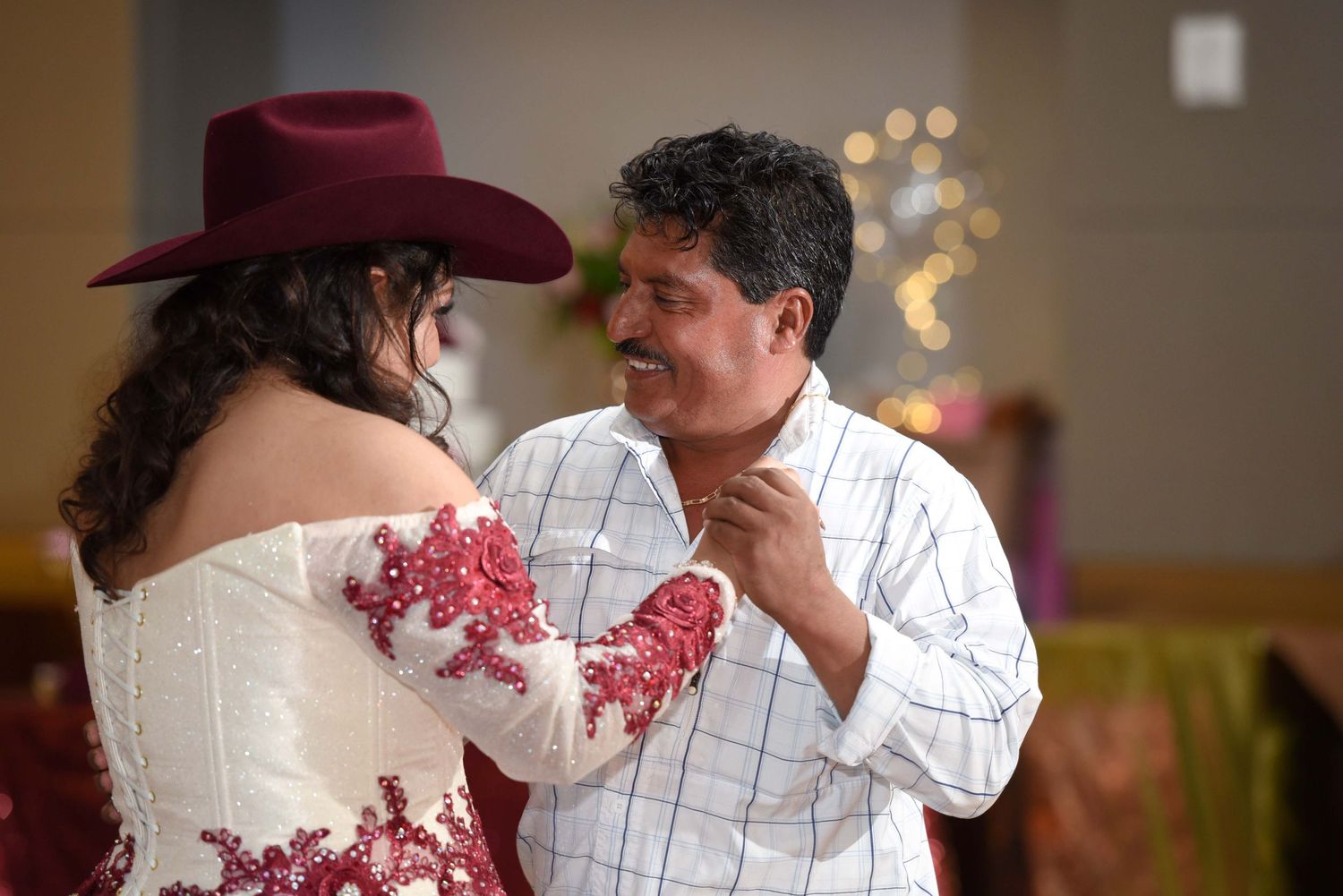 dallas quince photographer quinceanera photography packages quince photographer near me quince dollar dance