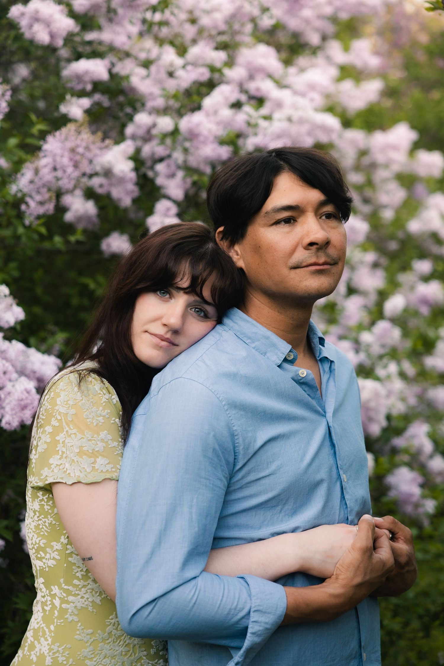 madison wi engagement couple photoshoot professional photographer spring uw arboretum cherry blossom trees lilacs middleton verona deforest