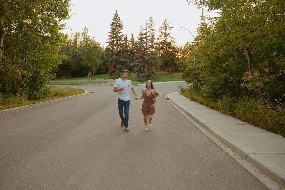 Edmonton engagement photo session