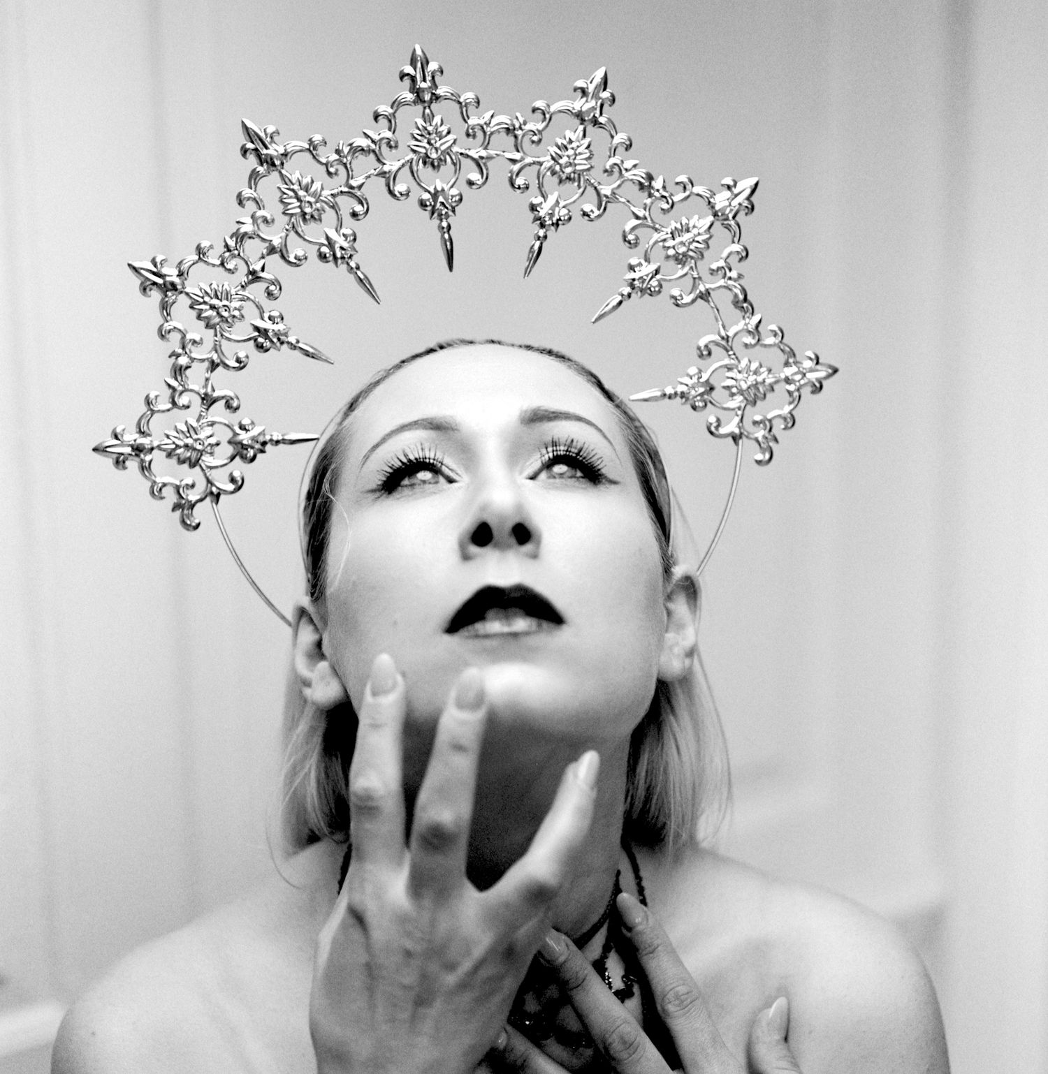 Black and white photograph of UK model Han Rose during Shoot 3 of Project Vampirique #projectvampirique