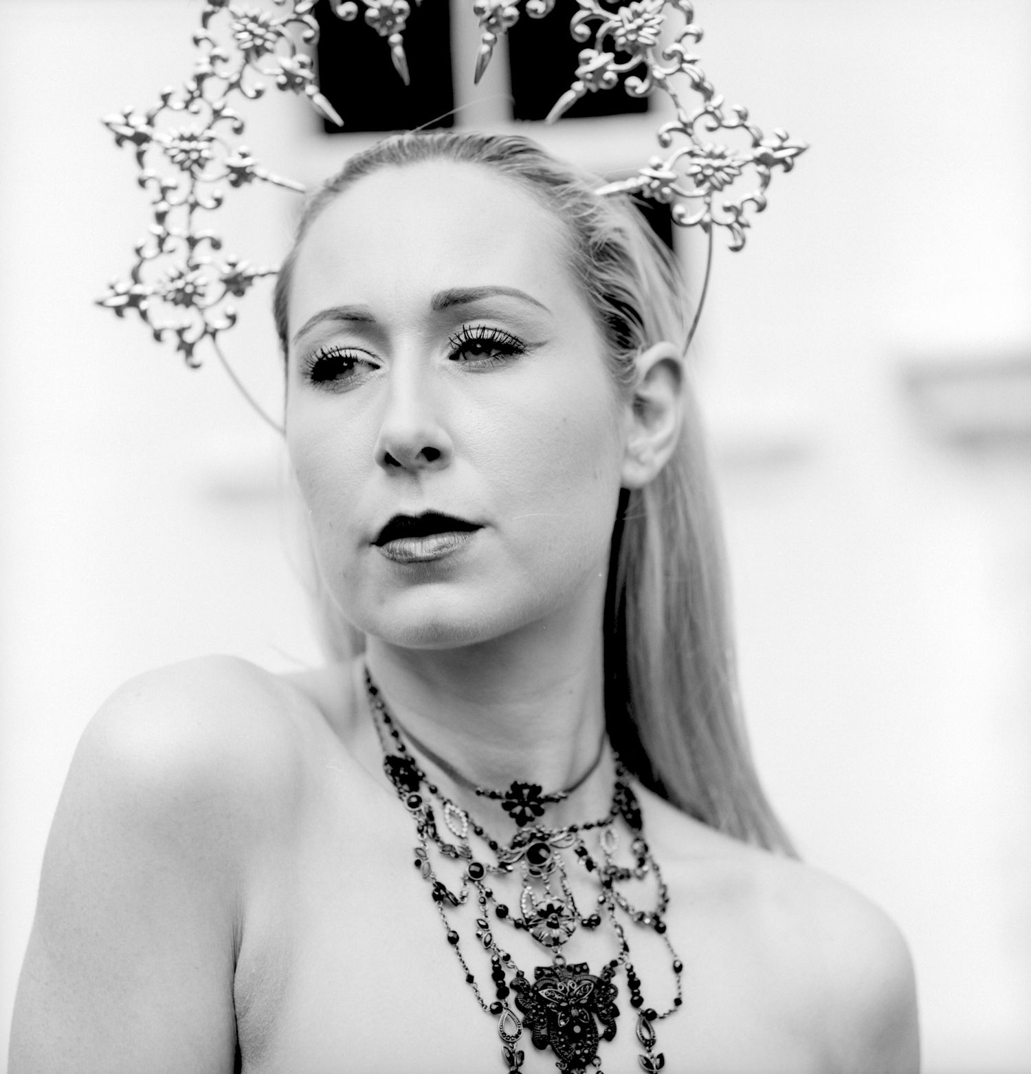 Black and white photograph of UK model Han Rose during Shoot 3 of Project Vampirique #projectvampirique