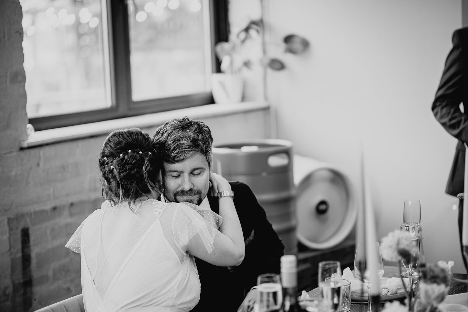 Full Circle Brewery wedding photography