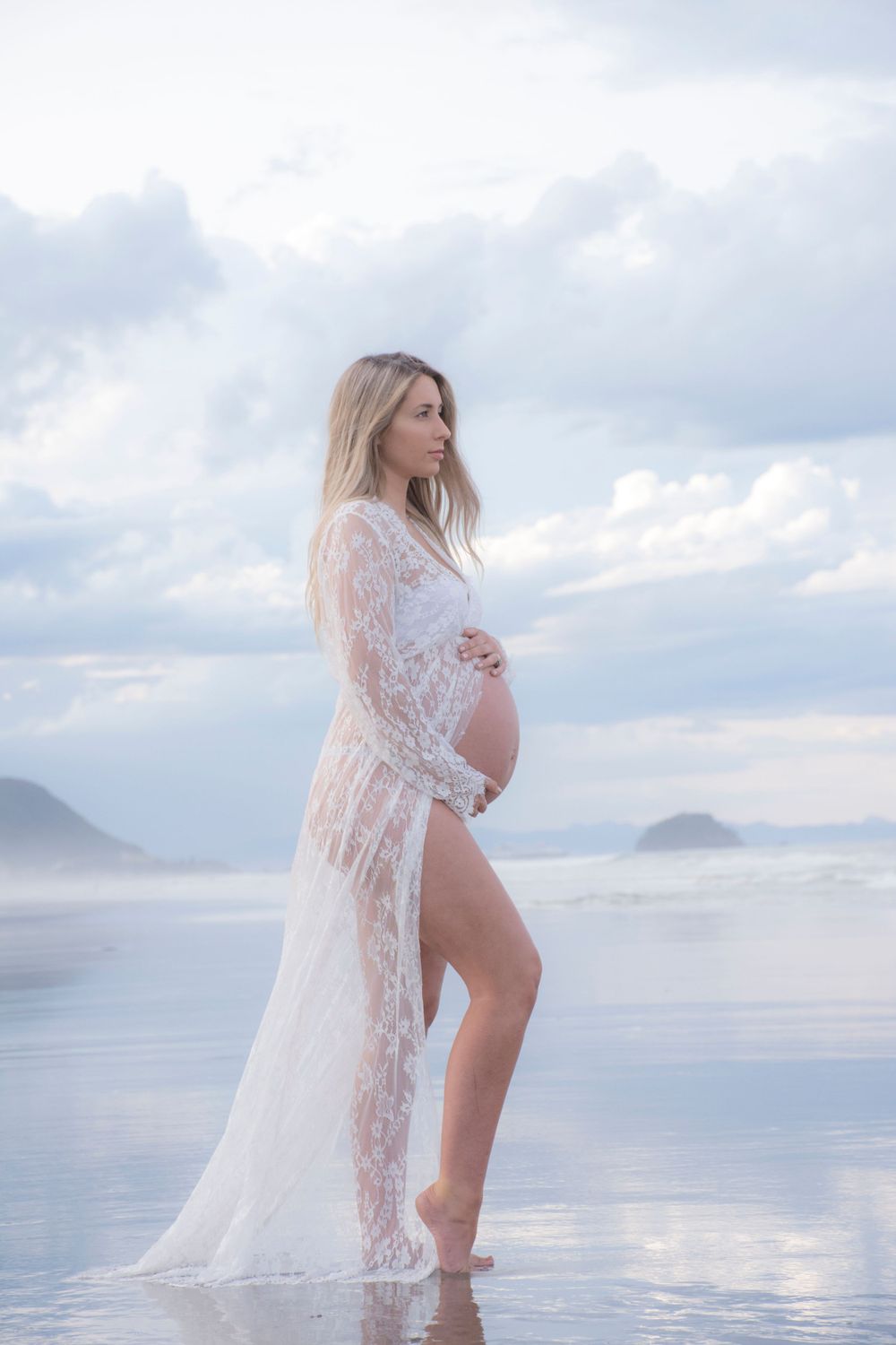 Waikato's cherished maternity and newborn moments made even more special with our complimentary client wardrobe at Stay&
