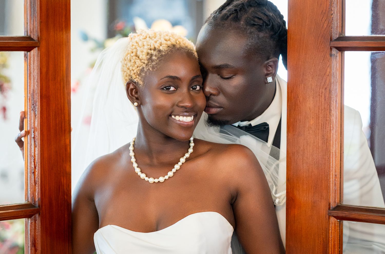 Elegant beach ceremony at Delray sands, with expert framing by Delray wedding photographers.