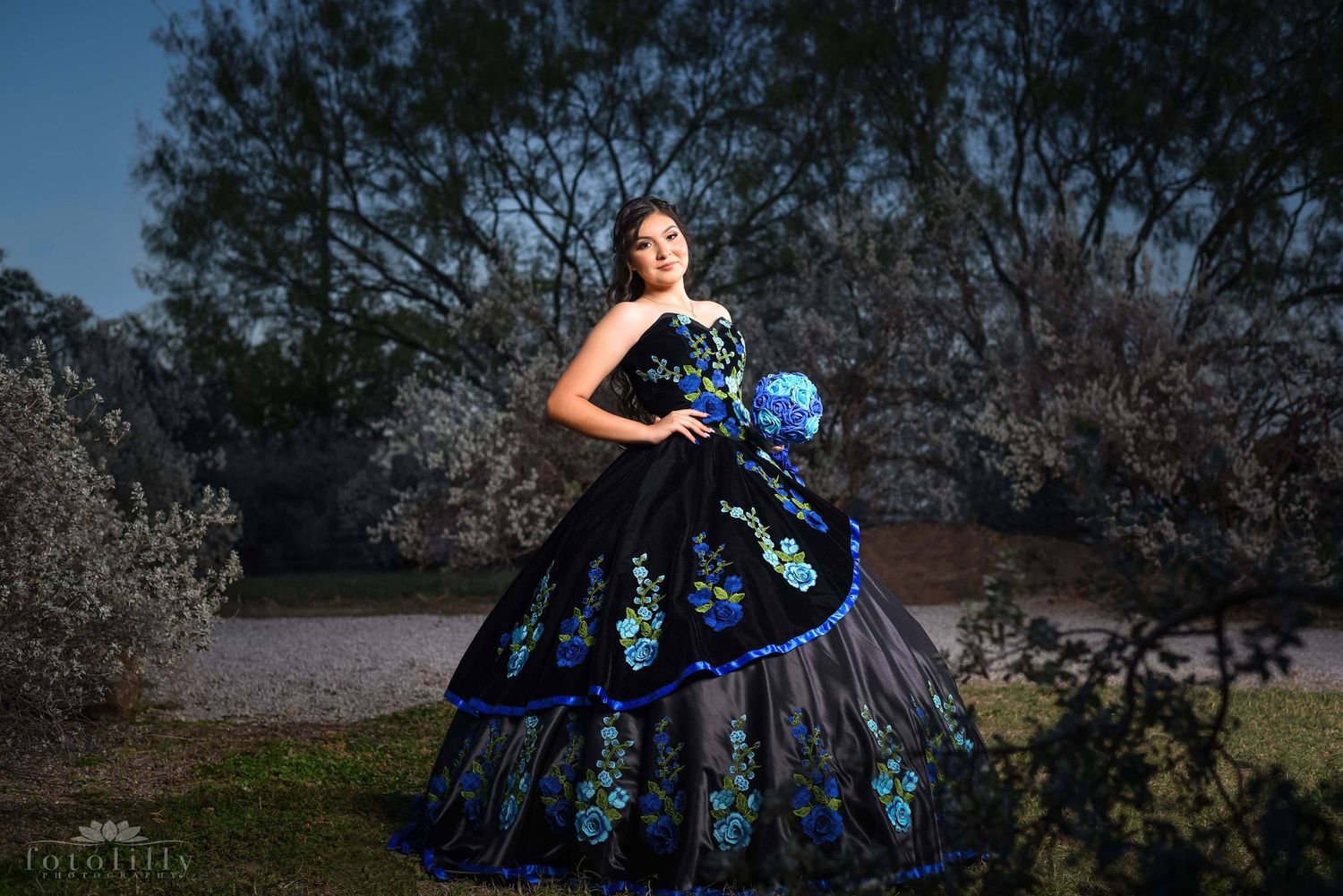Quince Photoshoot Tips How to Stay cool during the heat Quince photoshoot locations fort worth quince photographers fotolilly photography