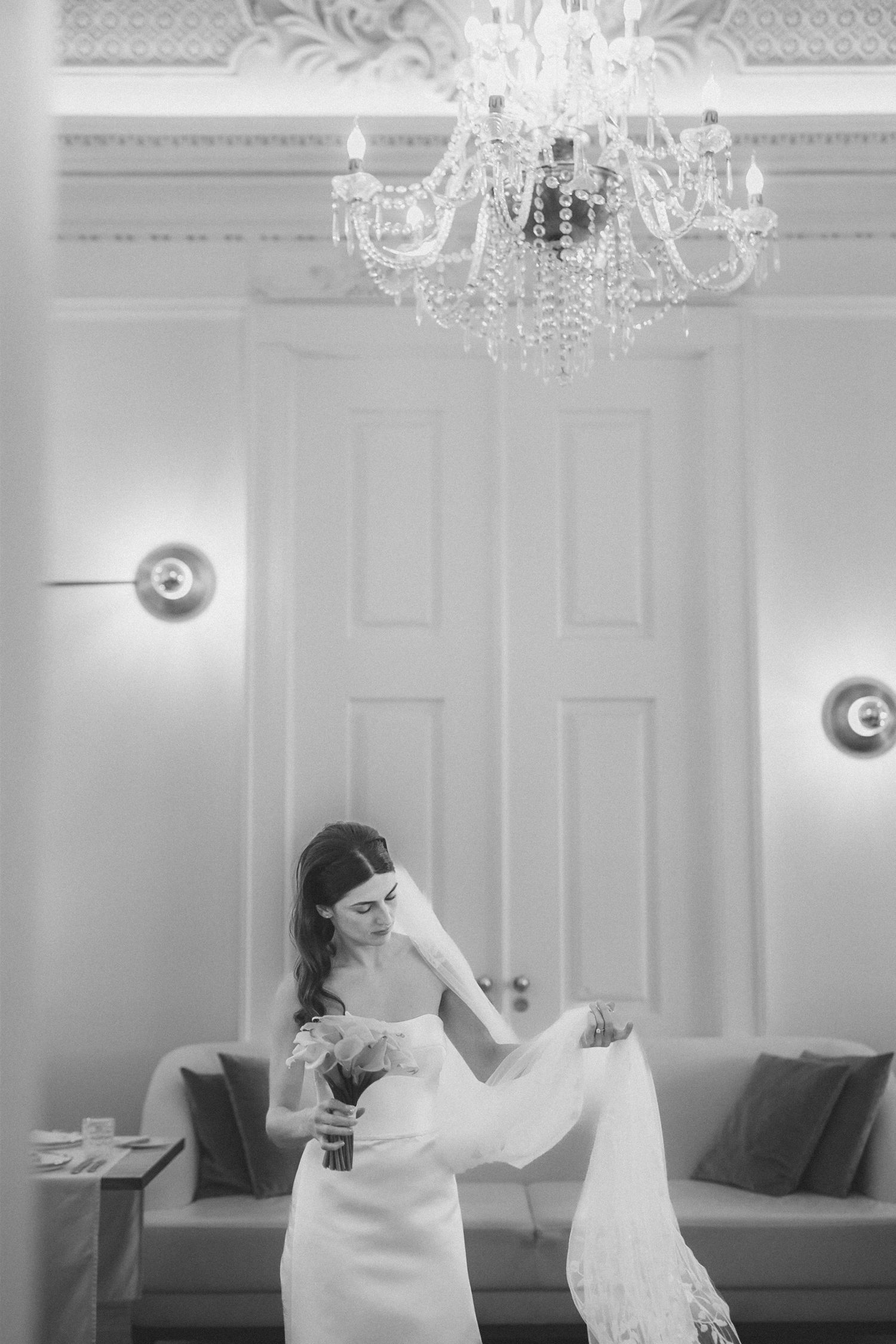 Romantic French destination wedding in Portugal — captured with cinematic flair at The One Hotel. By Regina Wedding Photographer Lisbon