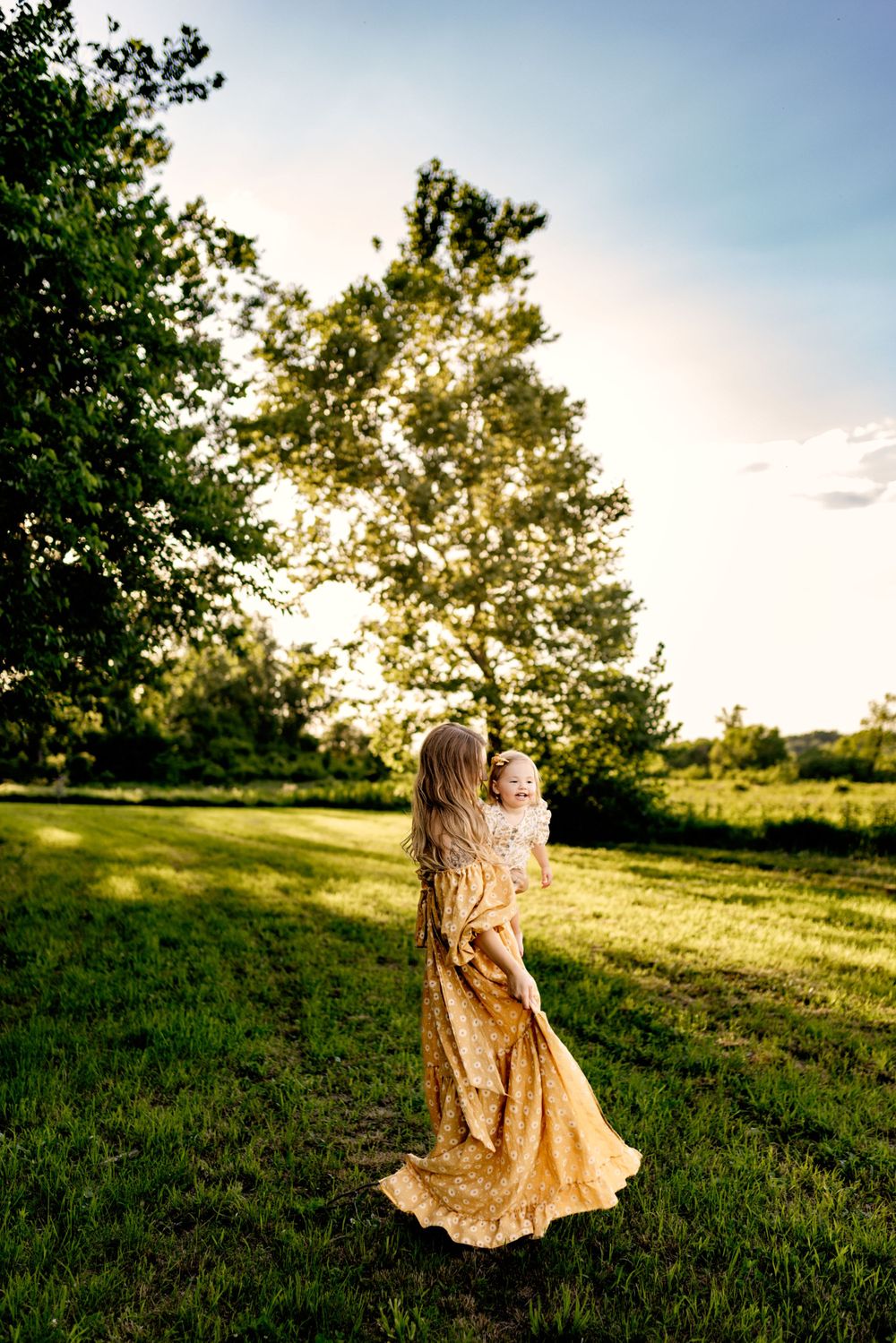 Family Photographer in Fort Wayne Indiana