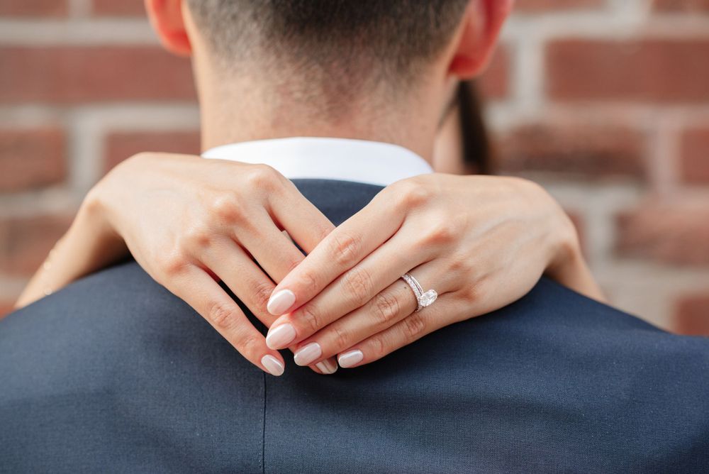 Toronto bride wedding ring detail in the distillery district, captured by Jess GC Photography