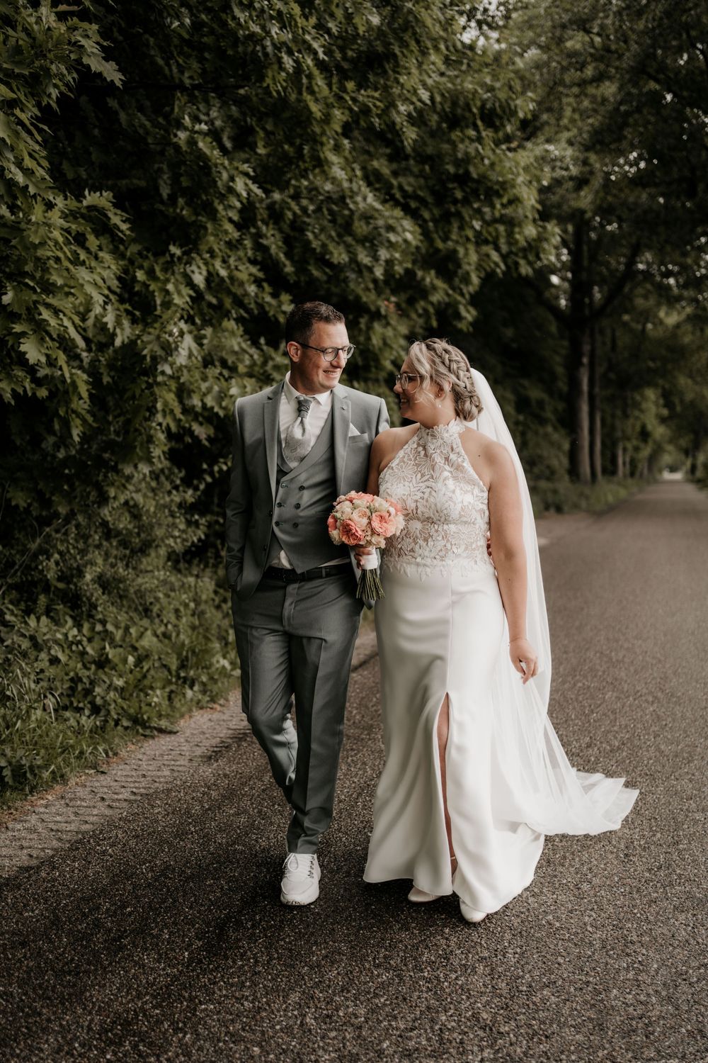 Fotoshoot met bruidspaar in Heelweg, Achterhoek