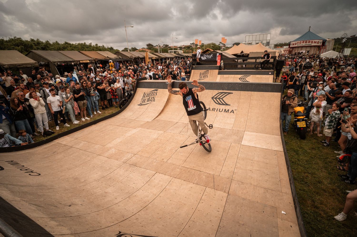 Les riders bmx de la team Harley-Davidson