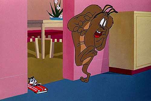 Stills from Chuck Jones cartoon "Feed the Kitty"