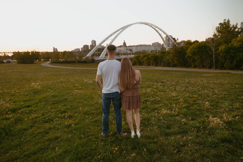 Edmonton engagement photographer