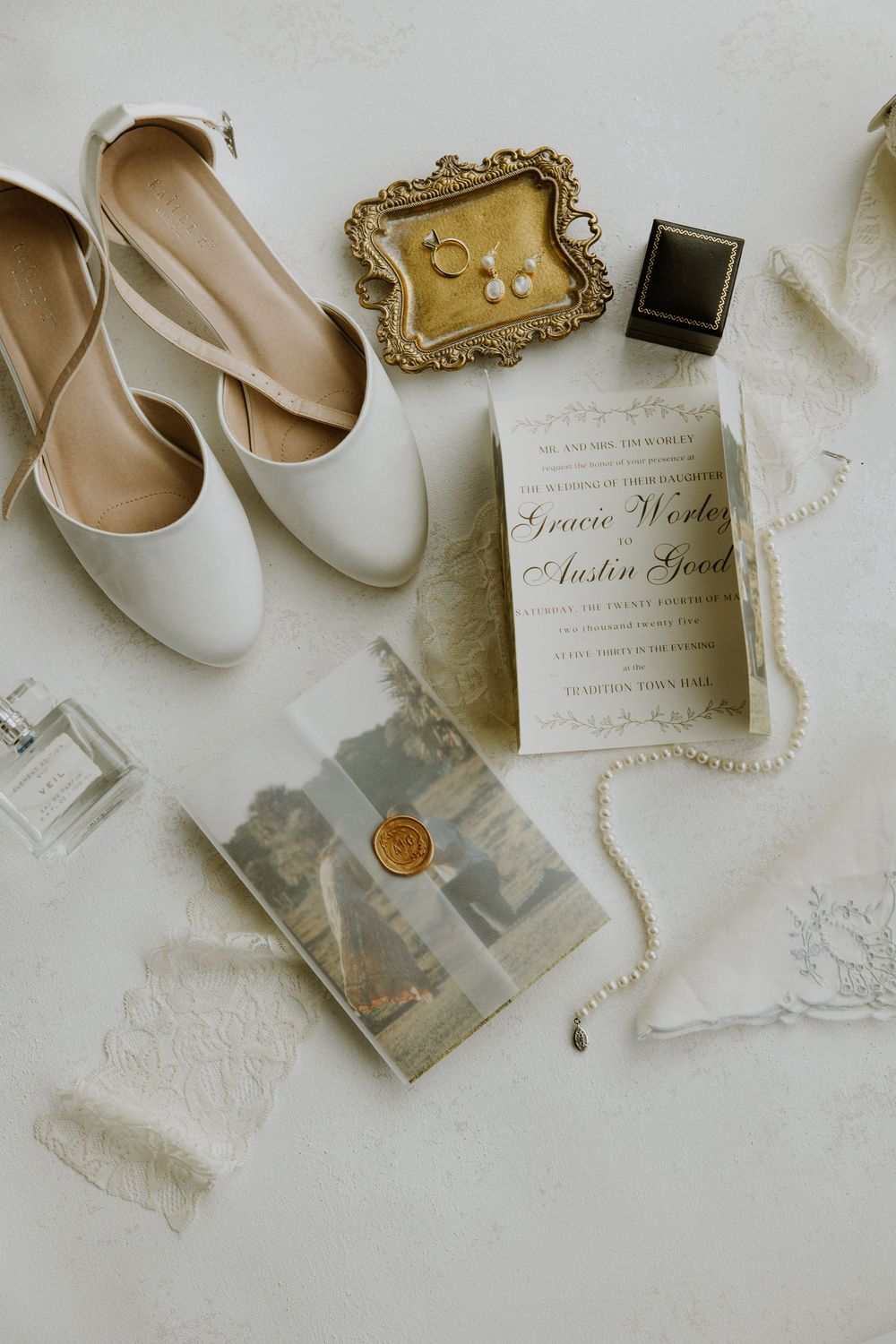Summer Tradition Town Hall Wedding. Modern summer wedding in Tradition, Florida. Bridal detail flatlays