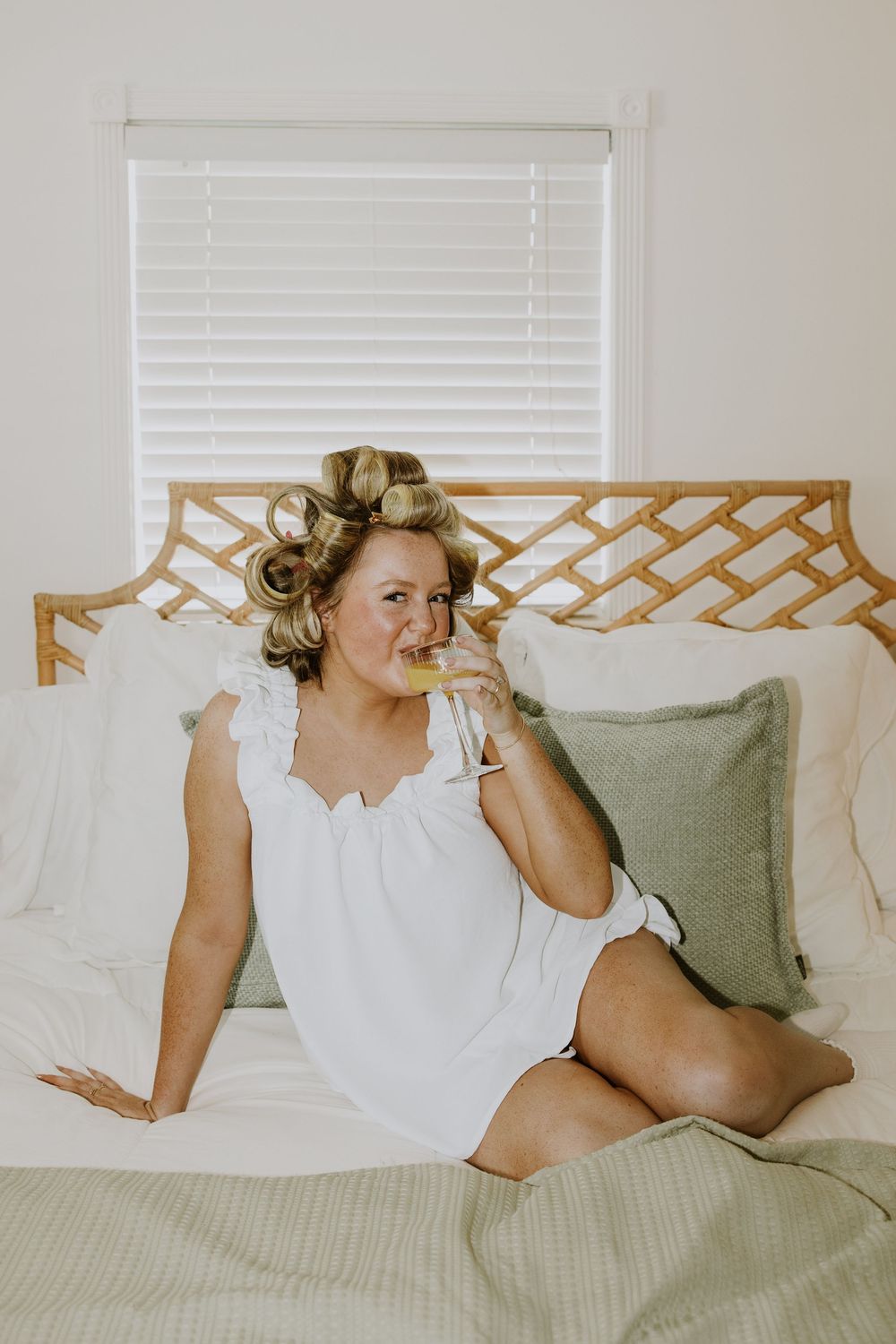 Summer Tradition Town Hall Wedding. Modern summer wedding in Tradition, Florida. Bride getting ready at Airbnb in Stuart