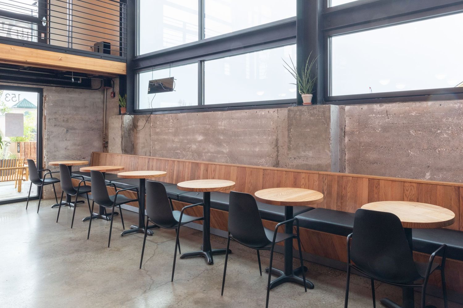 Wayfinder Highlands interior photo