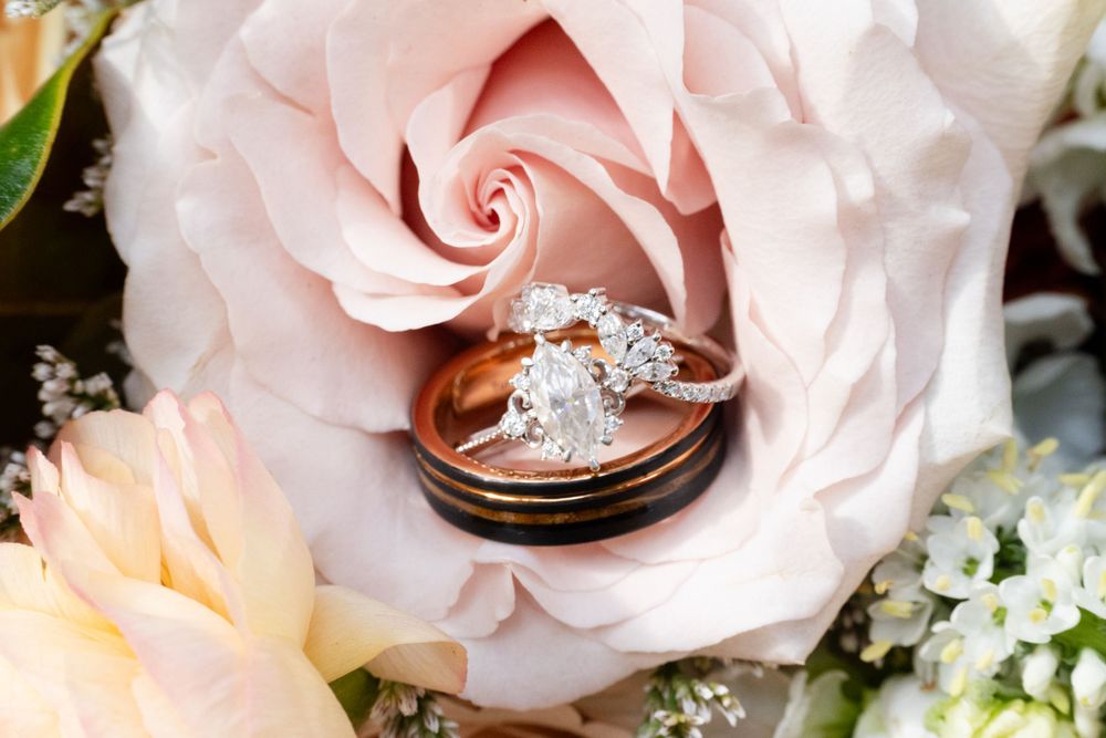 Detail shot, rings with flowers, San Mateo County Wedding, Redwood Wedding, Chico wedding photographer