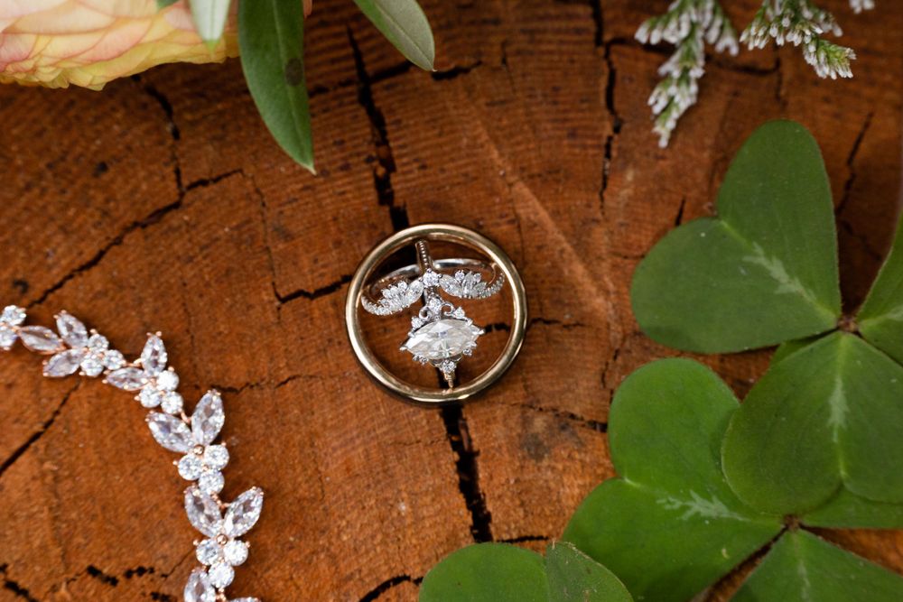 Detail shot, rings with flowers, San Mateo County Wedding, Redwood Wedding, Chico wedding photographer