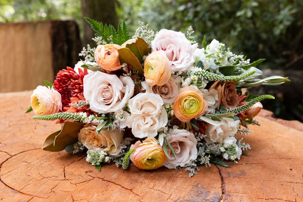 Detail shot, rings with flowers, San Mateo County Wedding, Redwood Wedding, Chico wedding photographer