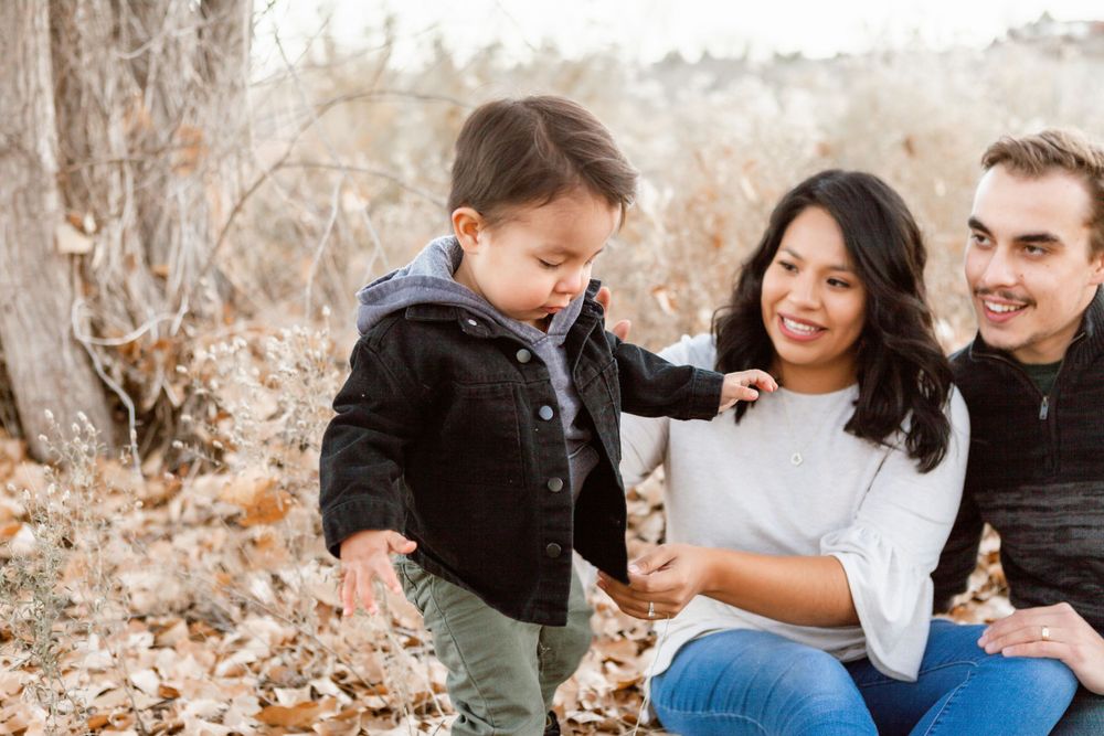 family photographer grand junction colorado river