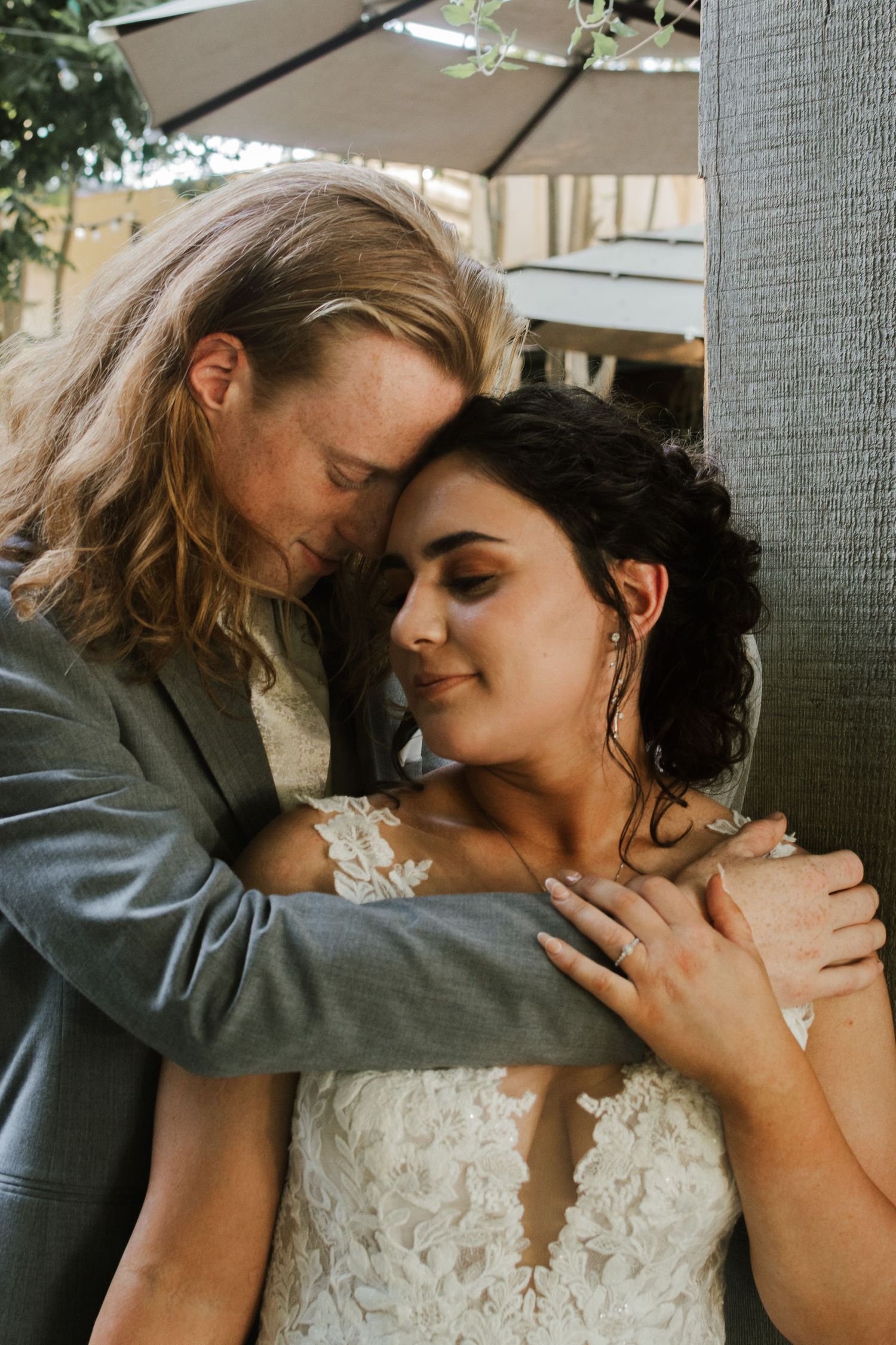 engagement, lodi, bay area, beach, wedding, couples, portraits, poc, groomsmen, bridesmaid, cake, bride, groom, san Francisco, stockton