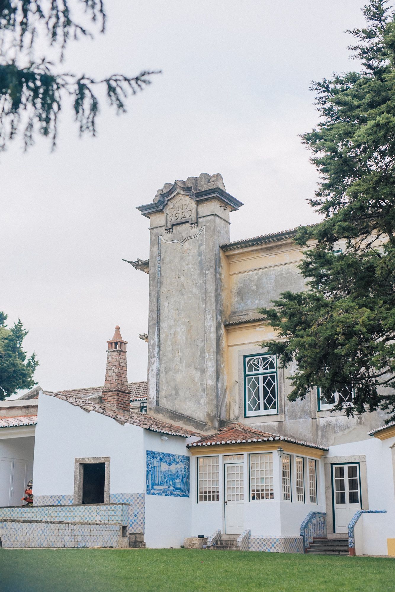 Palácio da Fonte Nova: The New Exclusive Wedding Venue by Penha Longa Catering, photos by Regina wedding Photographer Portugal