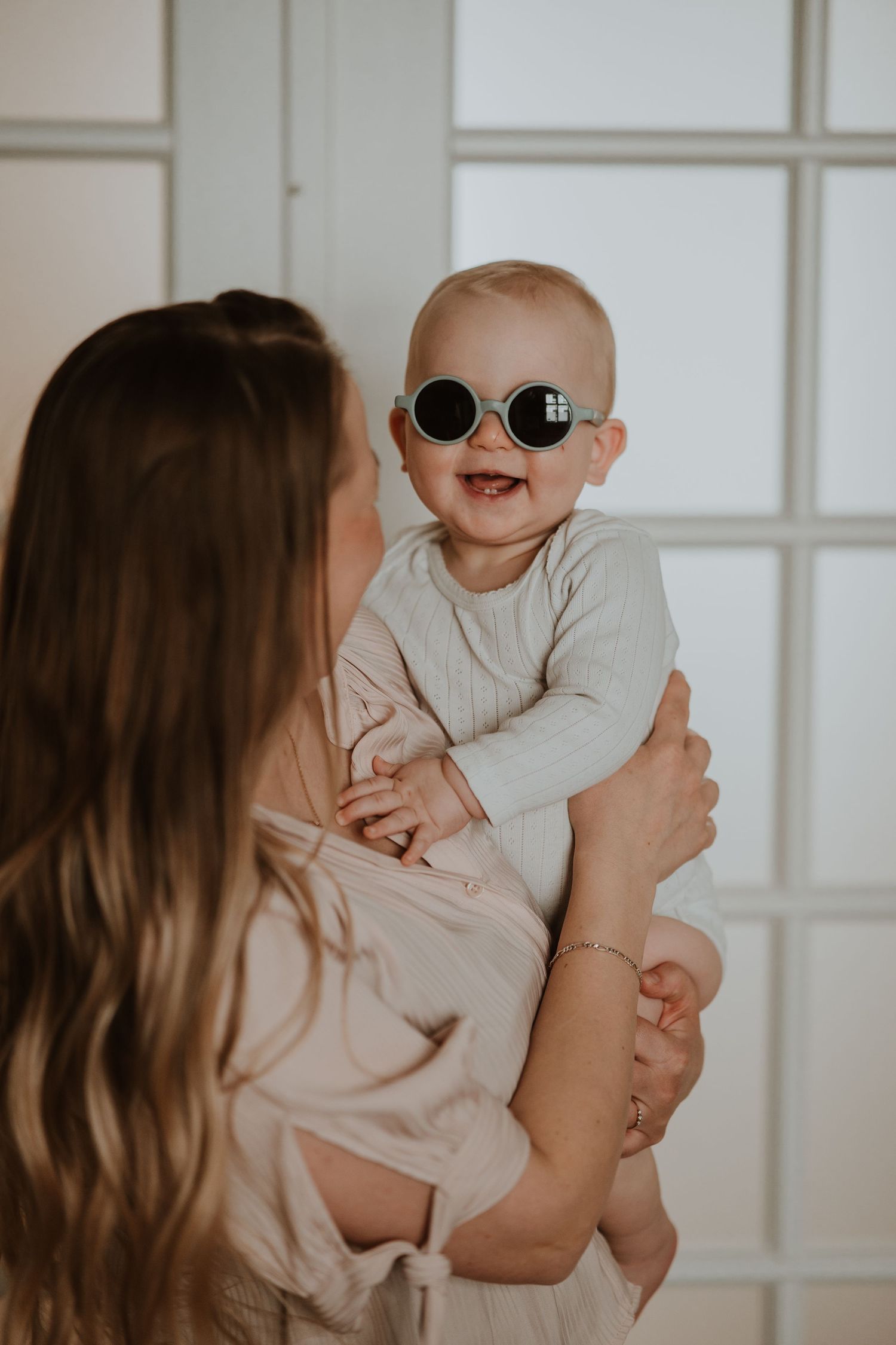Mor og baby Silkeborg, fotografering i stuen