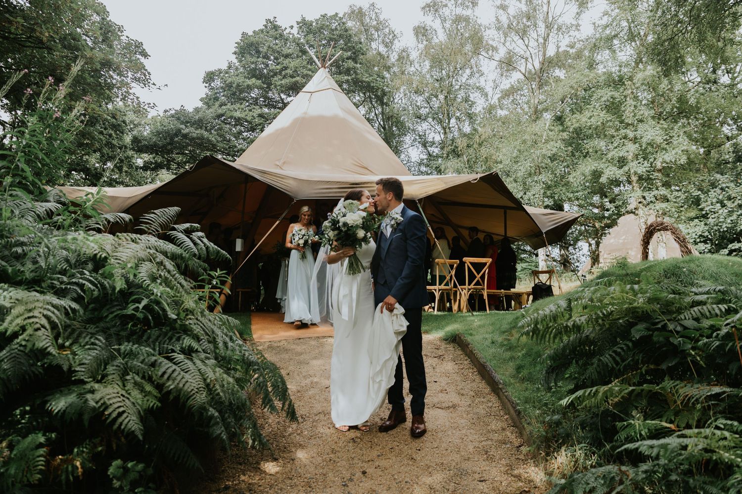 Wedding ceremony at Finnebrogue Woods
