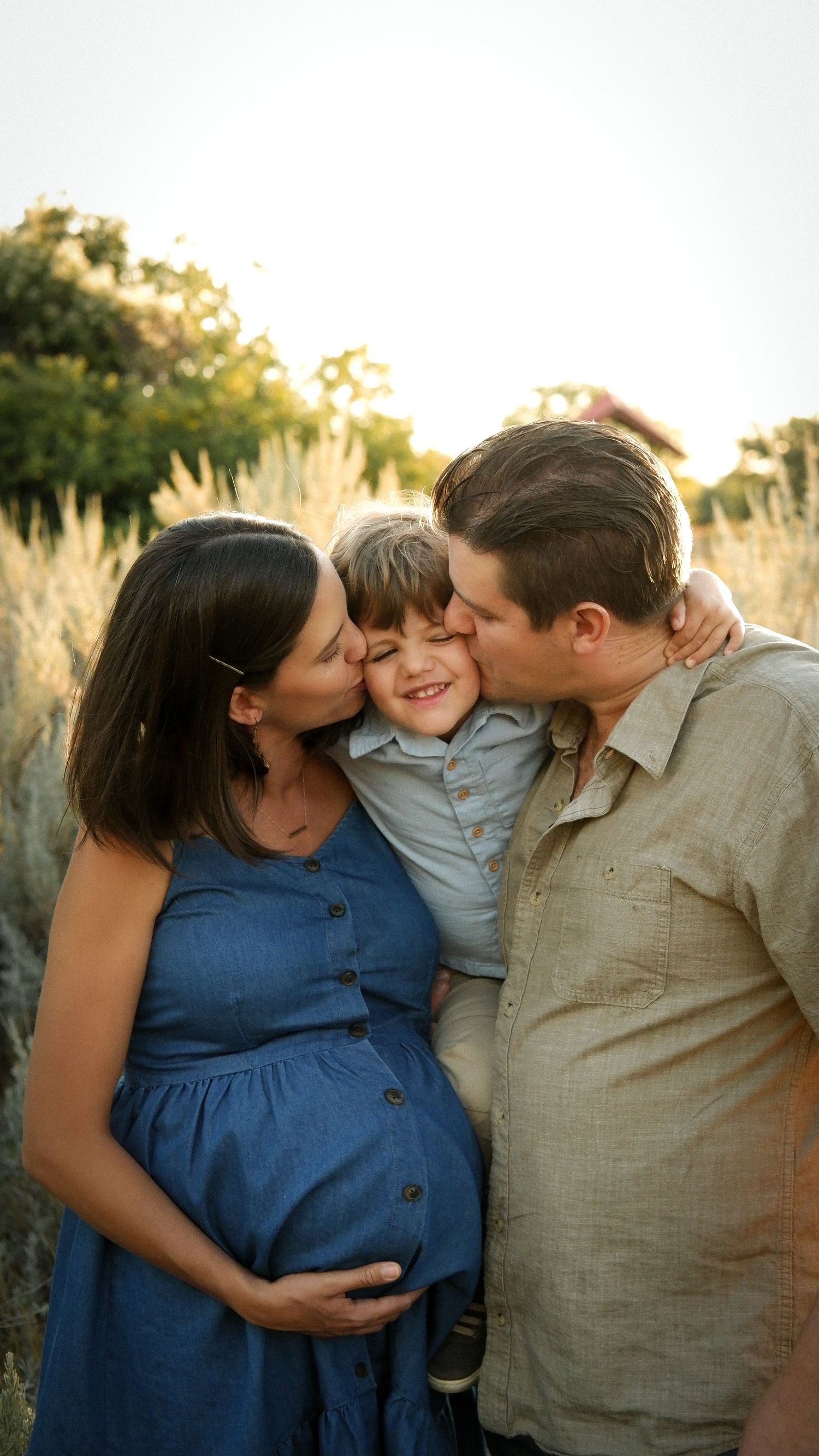family maternity photo session