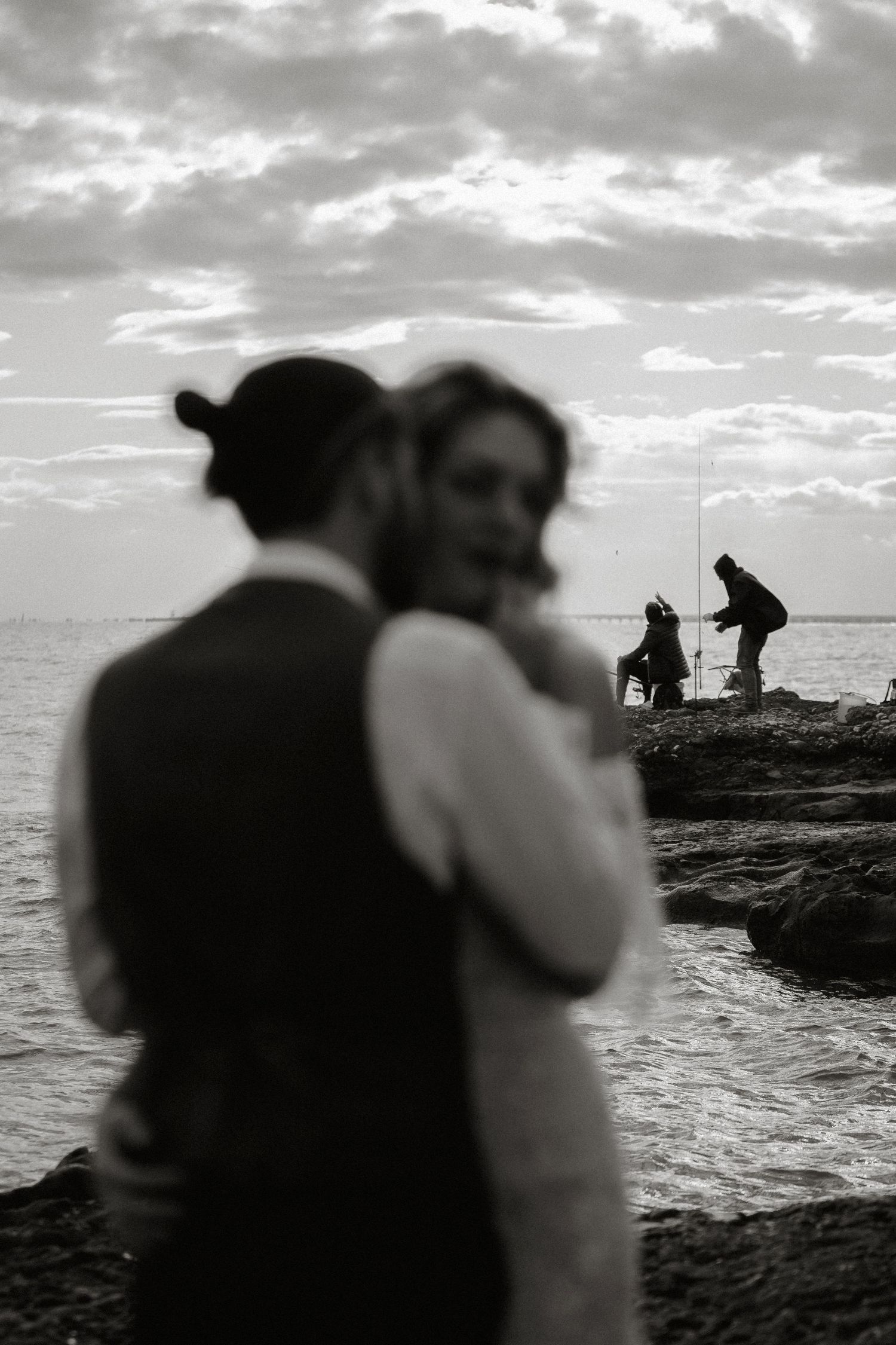 Puglia - couple - prematrimoniale - sessione di coppia - natura - mare - spiaggia- wedding photographer - matrimonio