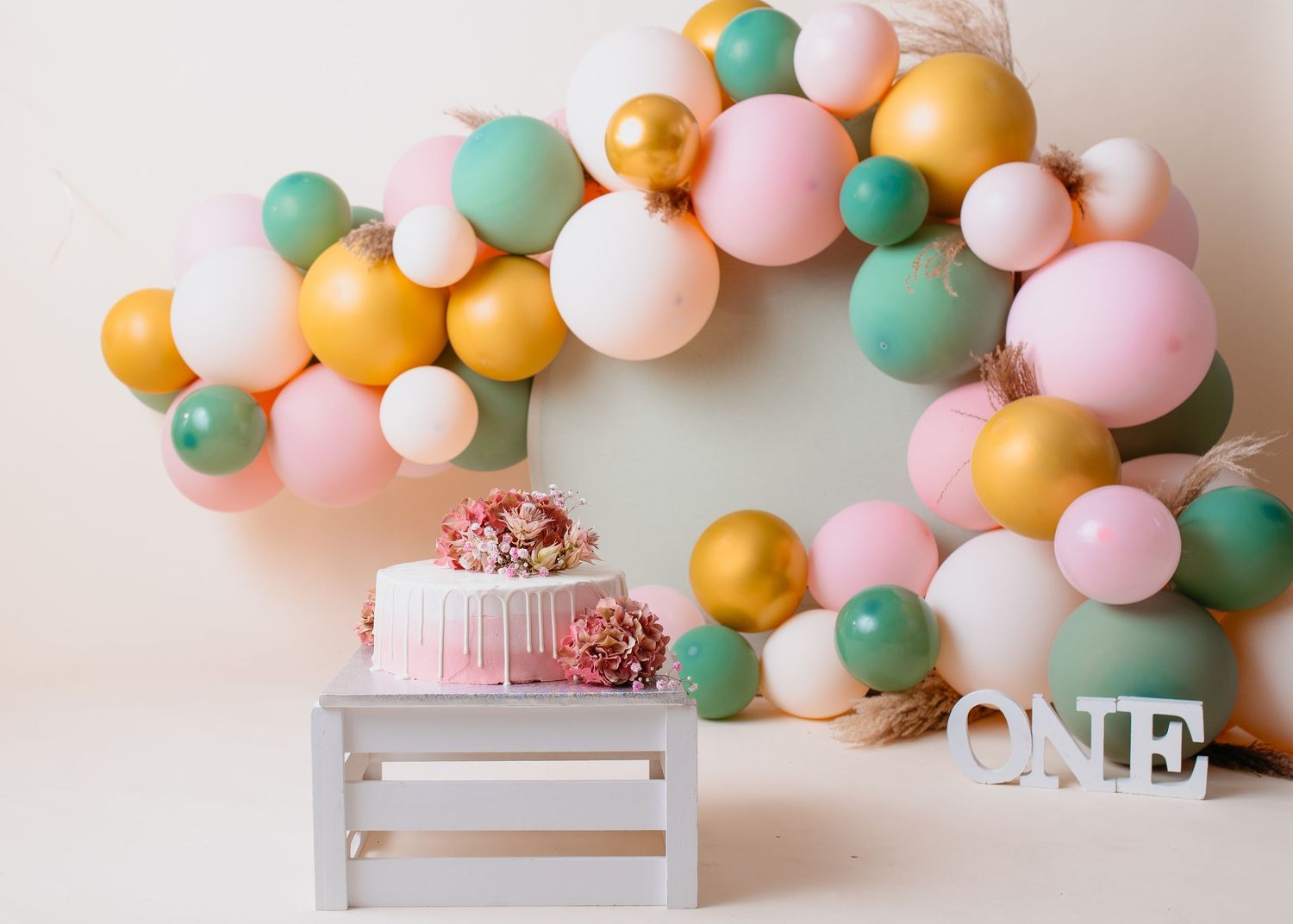 Bunte Luftballontorte