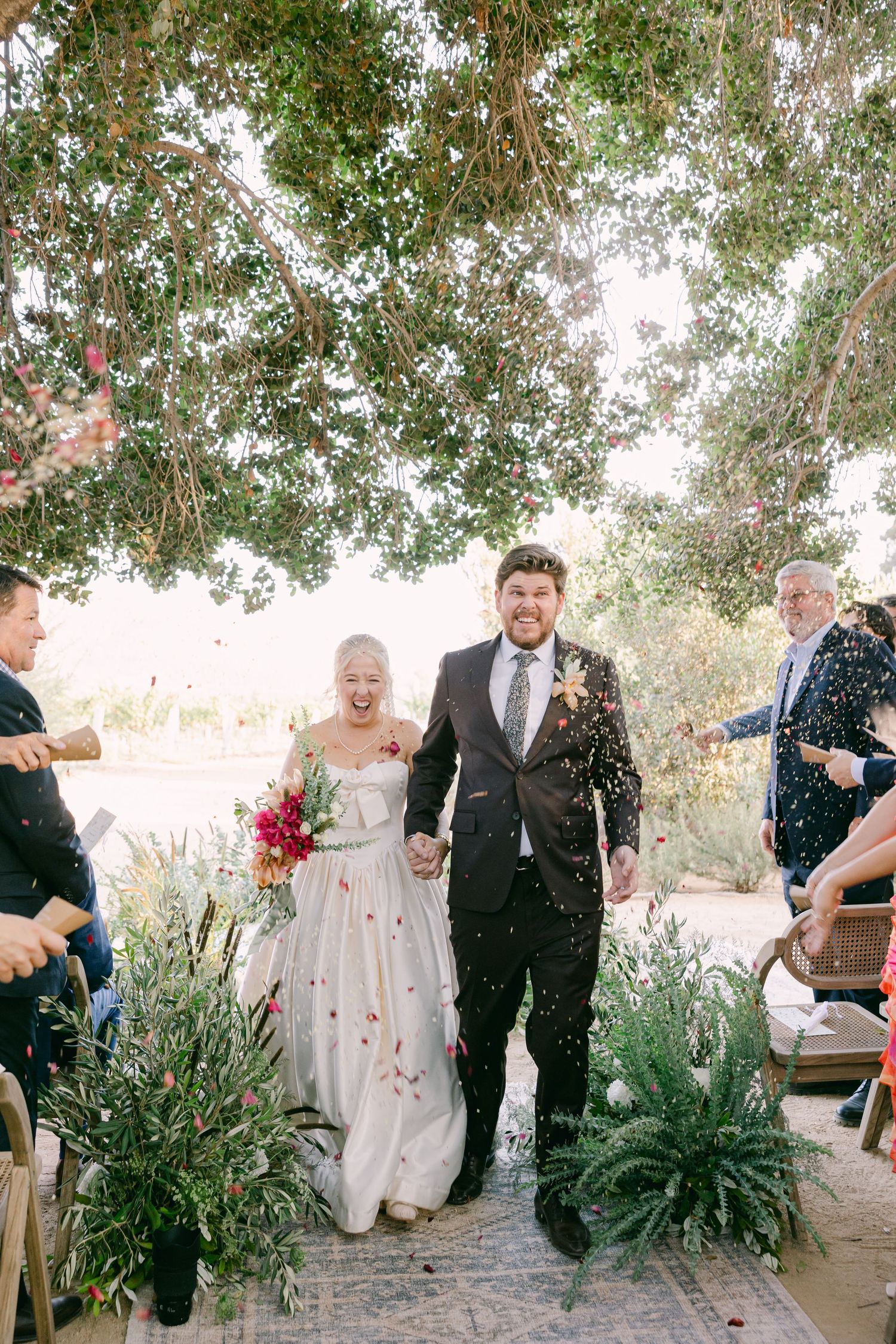Saintwed is a destination wedding brand and company based in Mexico and Latin America, specializing in effortlessly elegant, sophisticated,