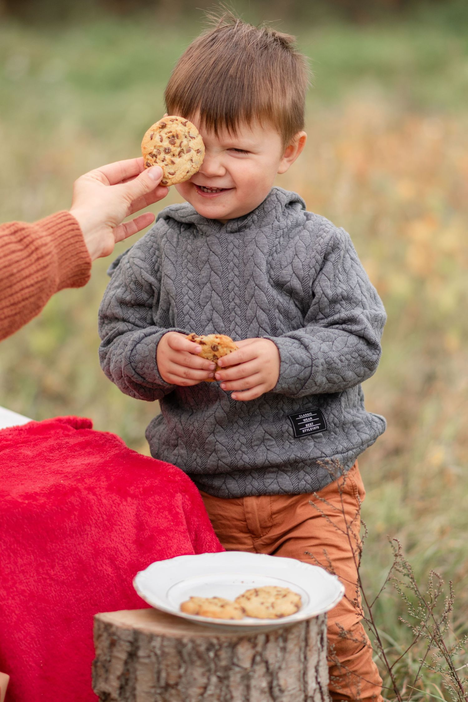 świąteczne mini sesje zdjęciowe rodzinne zimowe poznań fotograf sesja zdjęcia z psem z rodziną Boże Narodzenie Szczytniki dachowa kórnik