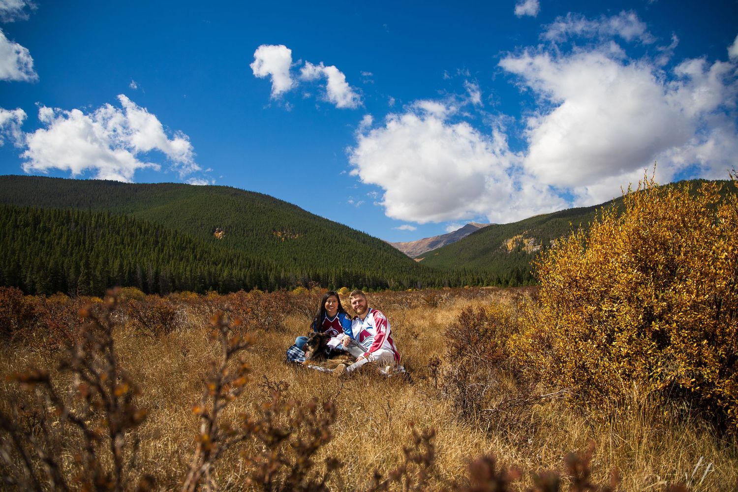 Fall engagement portraits at Guanella Pass