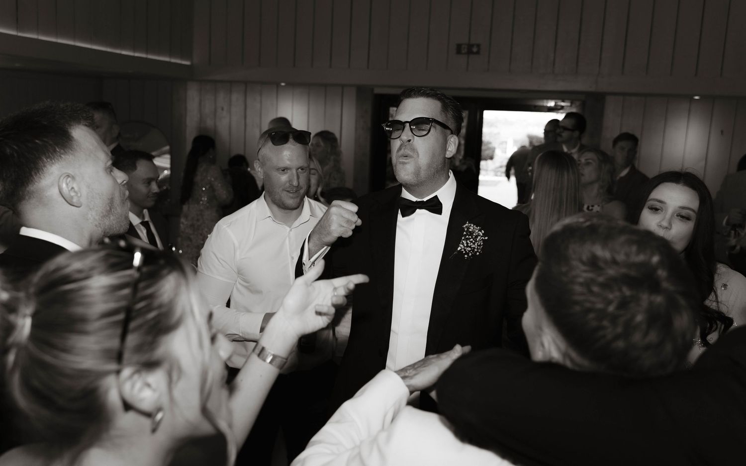 guests party at Primrose Hill farm Wedding- Photo by Primrose Hill Farm Wedding Photographer, Olivia J Morgan Photography