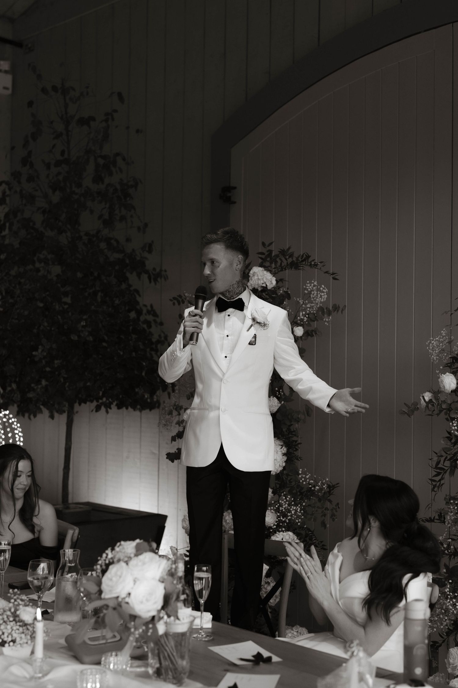 groom does speech at Primrose Hill farm Wedding- Photo by Primrose Hill Farm Wedding Photographer, Olivia J Morgan Photography
