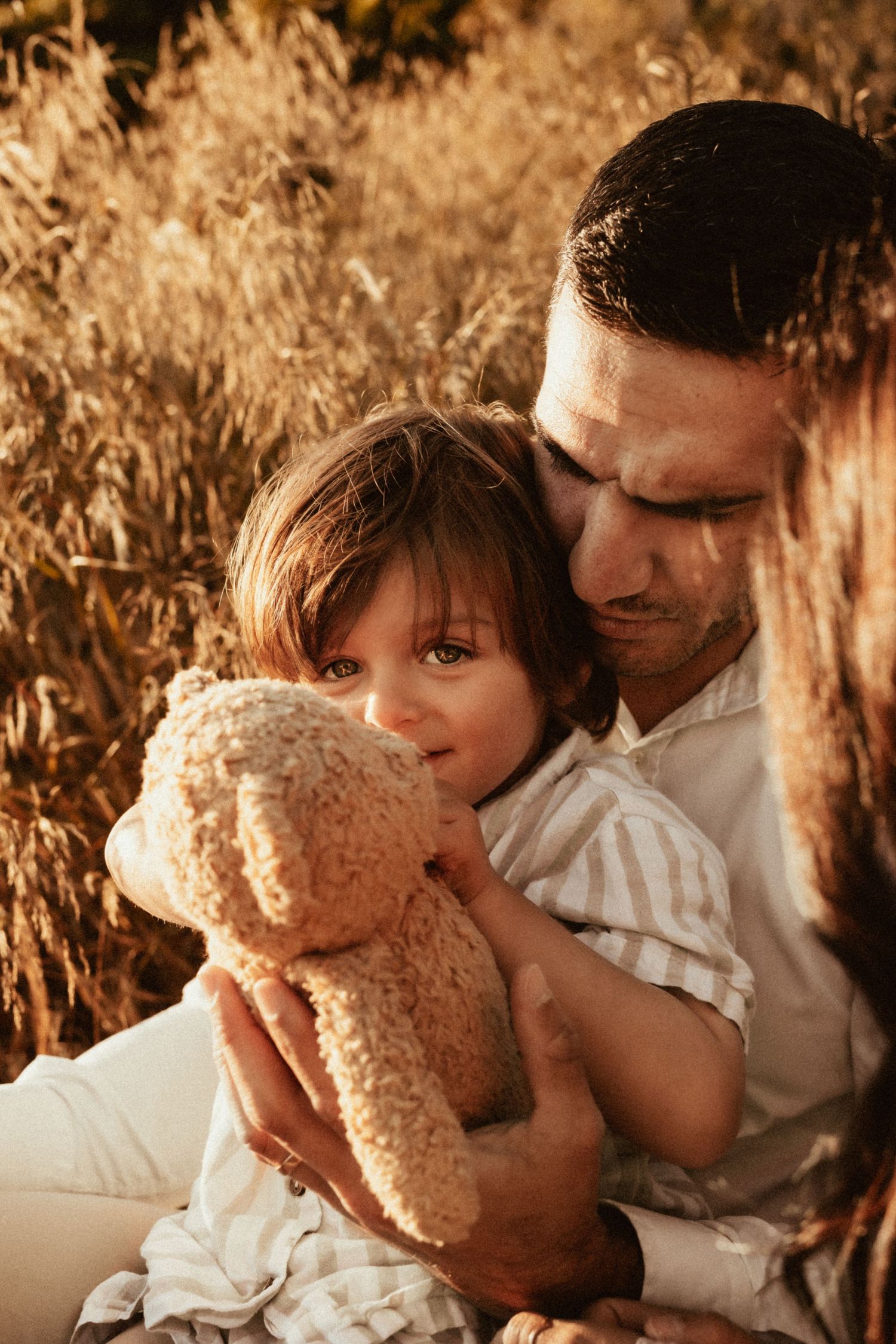 family photographer in Javea by the motherhood era